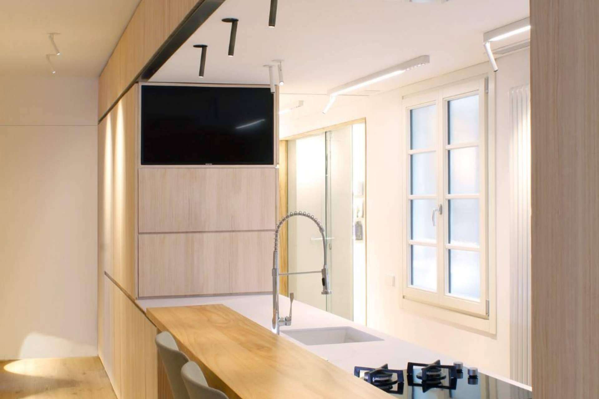 Un sistema de iluminación para crear espacios únicos, con Insolit y QART-Arquitectura