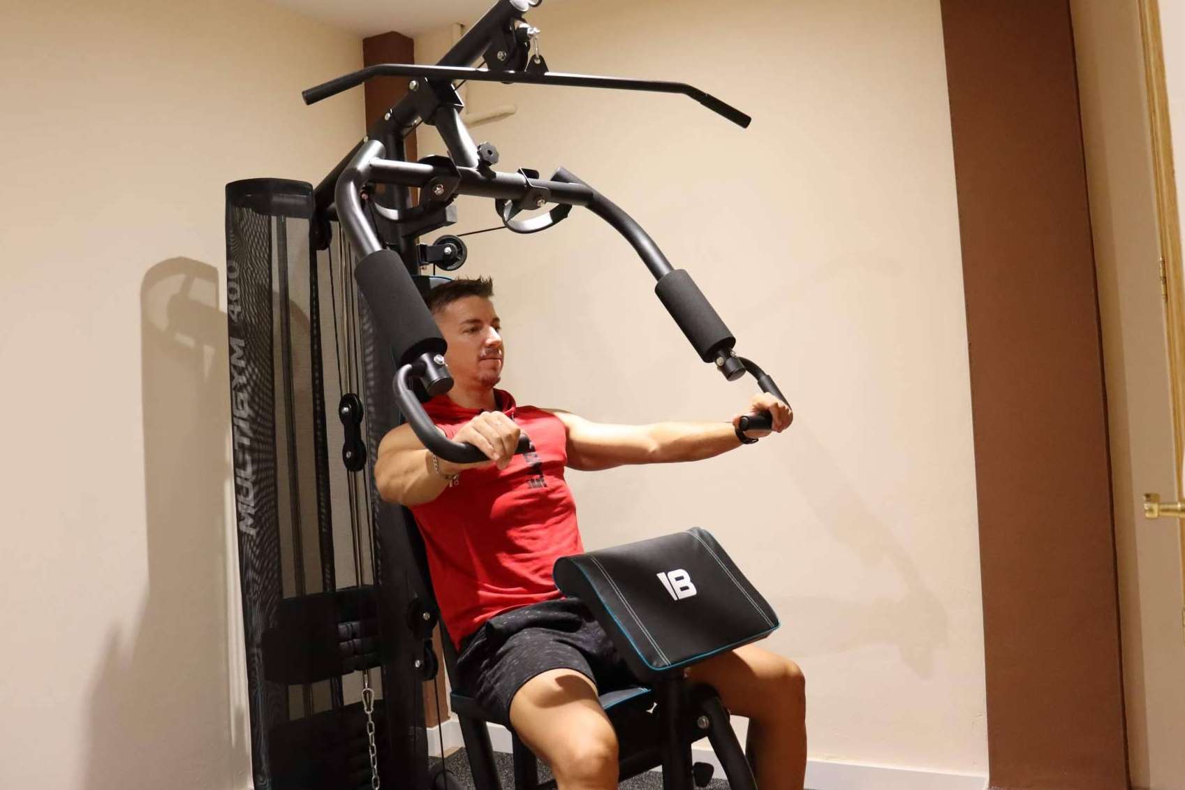 Las máquinas multifunción de Behumax son ideales para activar la musculatura de todo el cuerpo