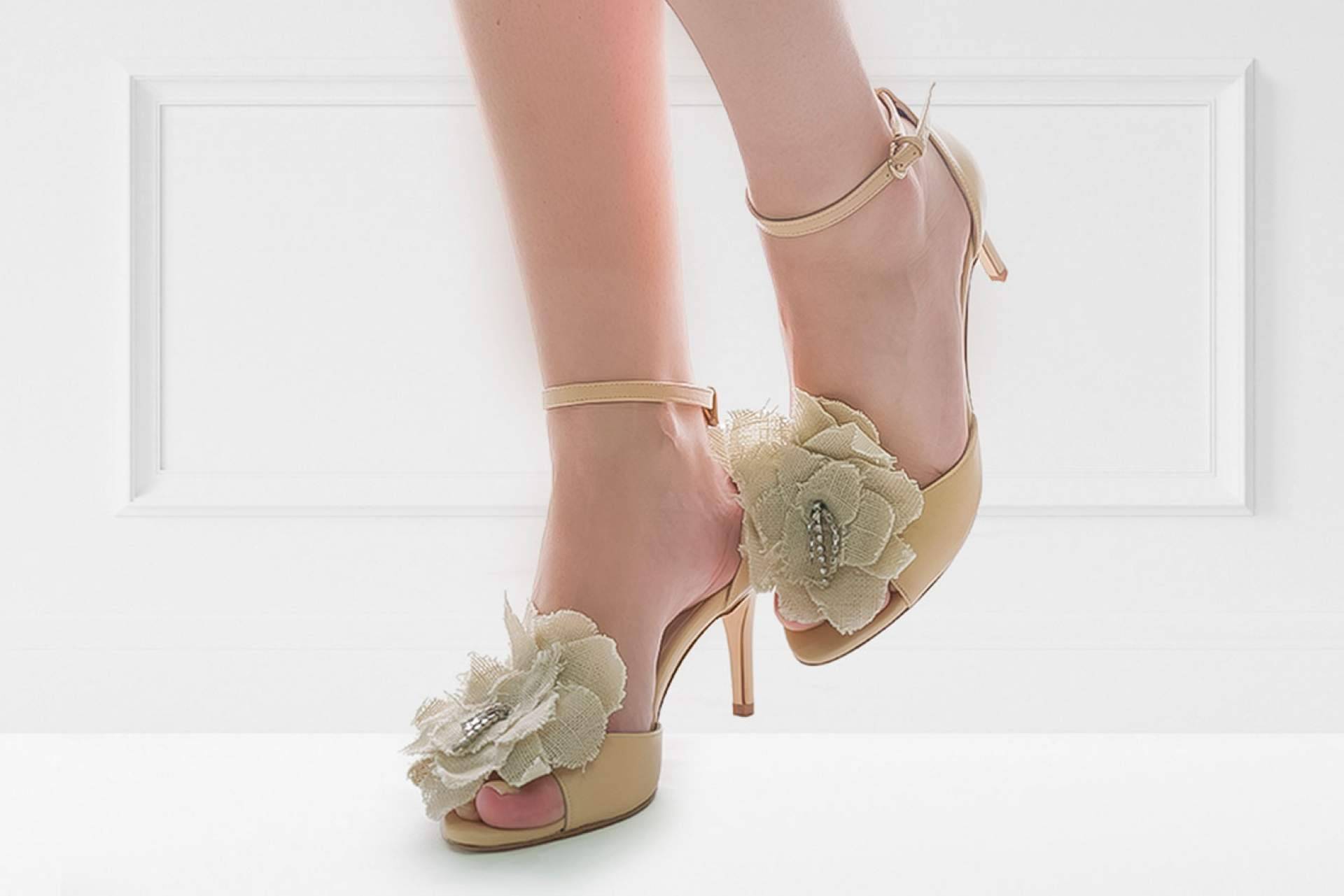 Los zapatos made in Spain de Mila de Lucila