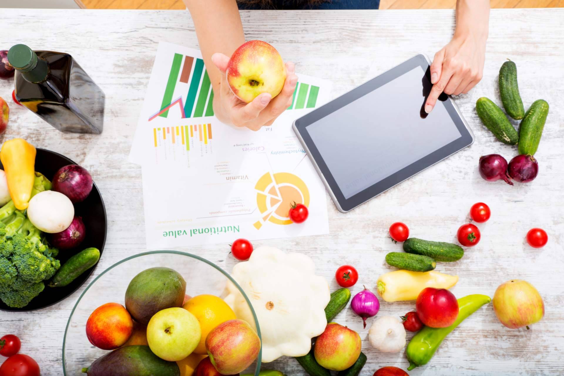 Cambio de hábitos para evitar los atracones de comida