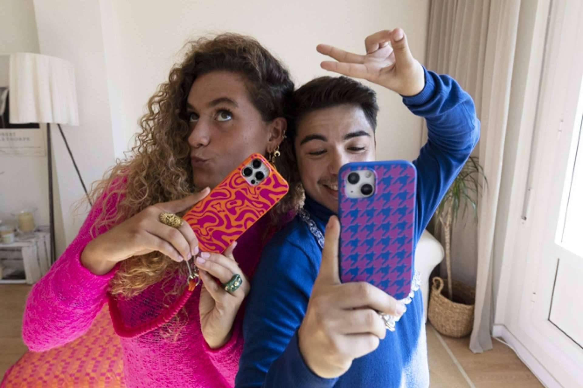 Muk Barcelona presenta su nueva colección de otoño de fundas de colores