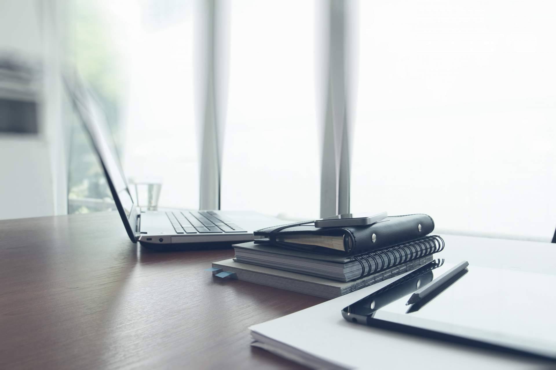 La importancia de gestionar los dispositivos móviles y ordenadores de los empleados, por Applivery
