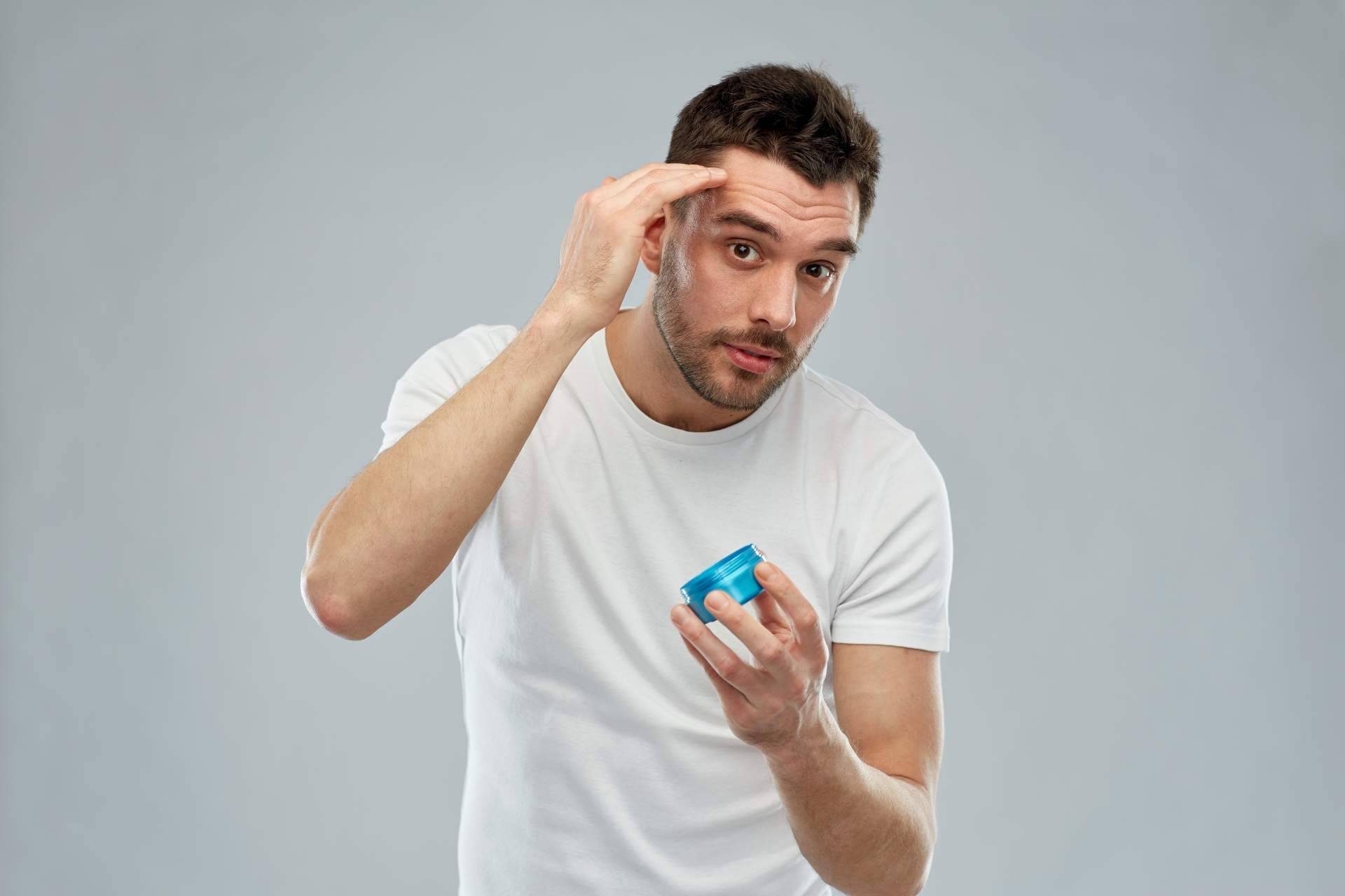 ¿Qué beneficios tiene el barro barbero?, una arcilla natural para peinados que se puede obtener en Saw Palmetto