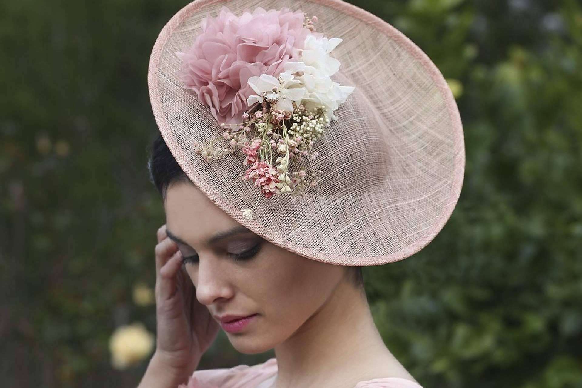 Los complementos y accesorios para eventos, bautizos, comuniones y bodas de Flormoda