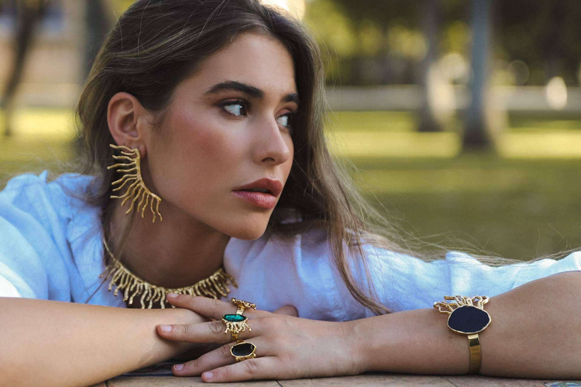 Los pendientes, el complemento ideal para marcar la diferencia en cualquier look de boda