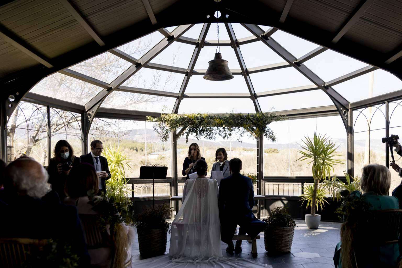 Celebrar bodas de invierno en Prados Moros, una finca para bodas en Madrid que cuenta con espacios ideales para cada ocasión