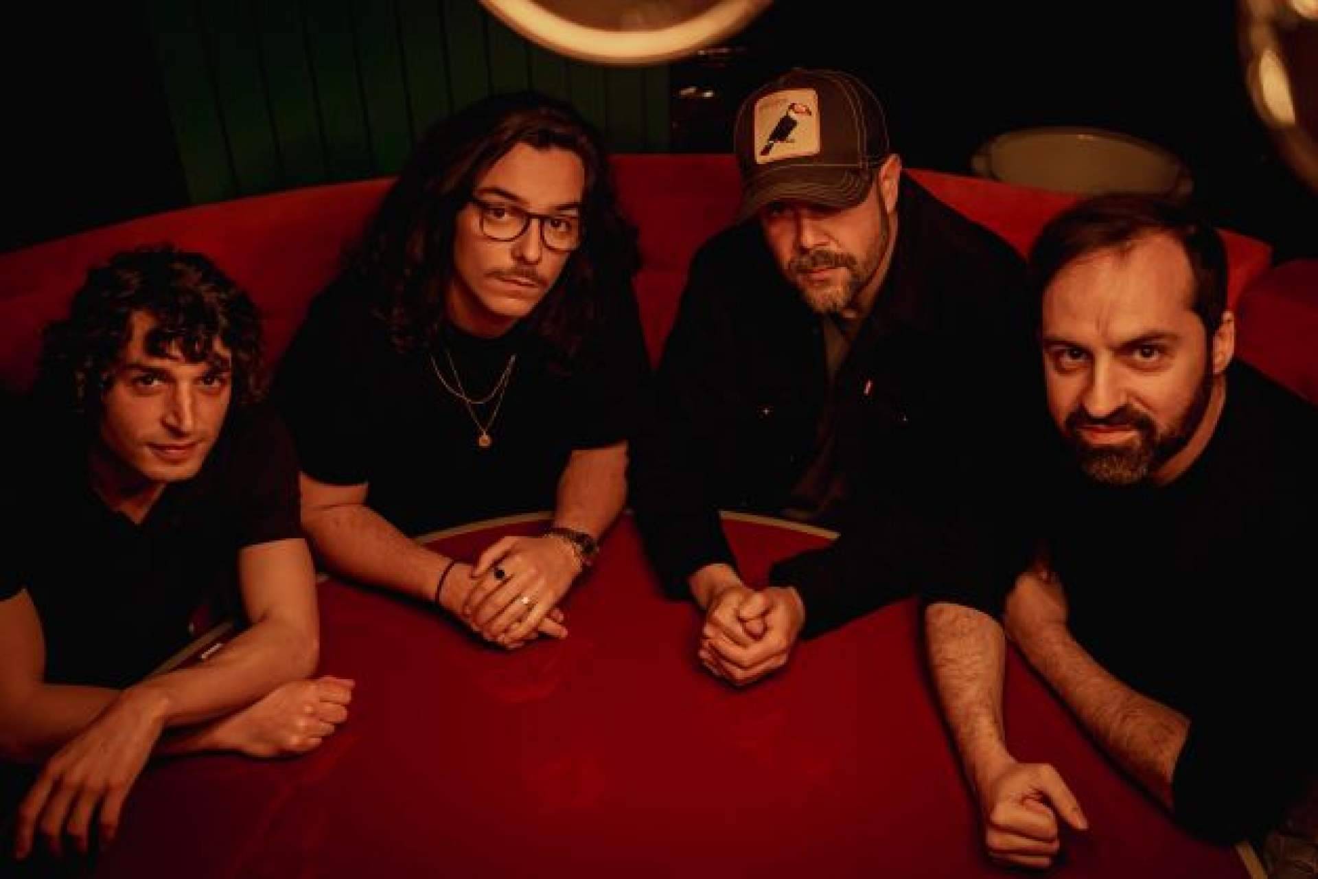 Verona lanza el tercer single del disco 'Giro Argumental', 'Ya no es lo mismo'