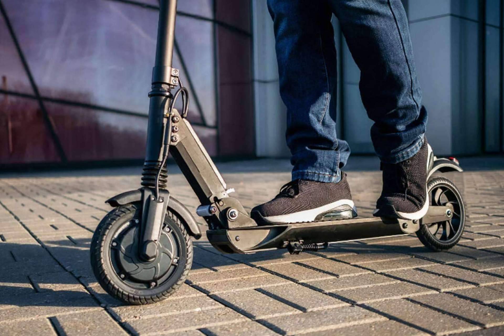 Comprar patinetes eléctricos y todos los complementos necesarios con Opirata