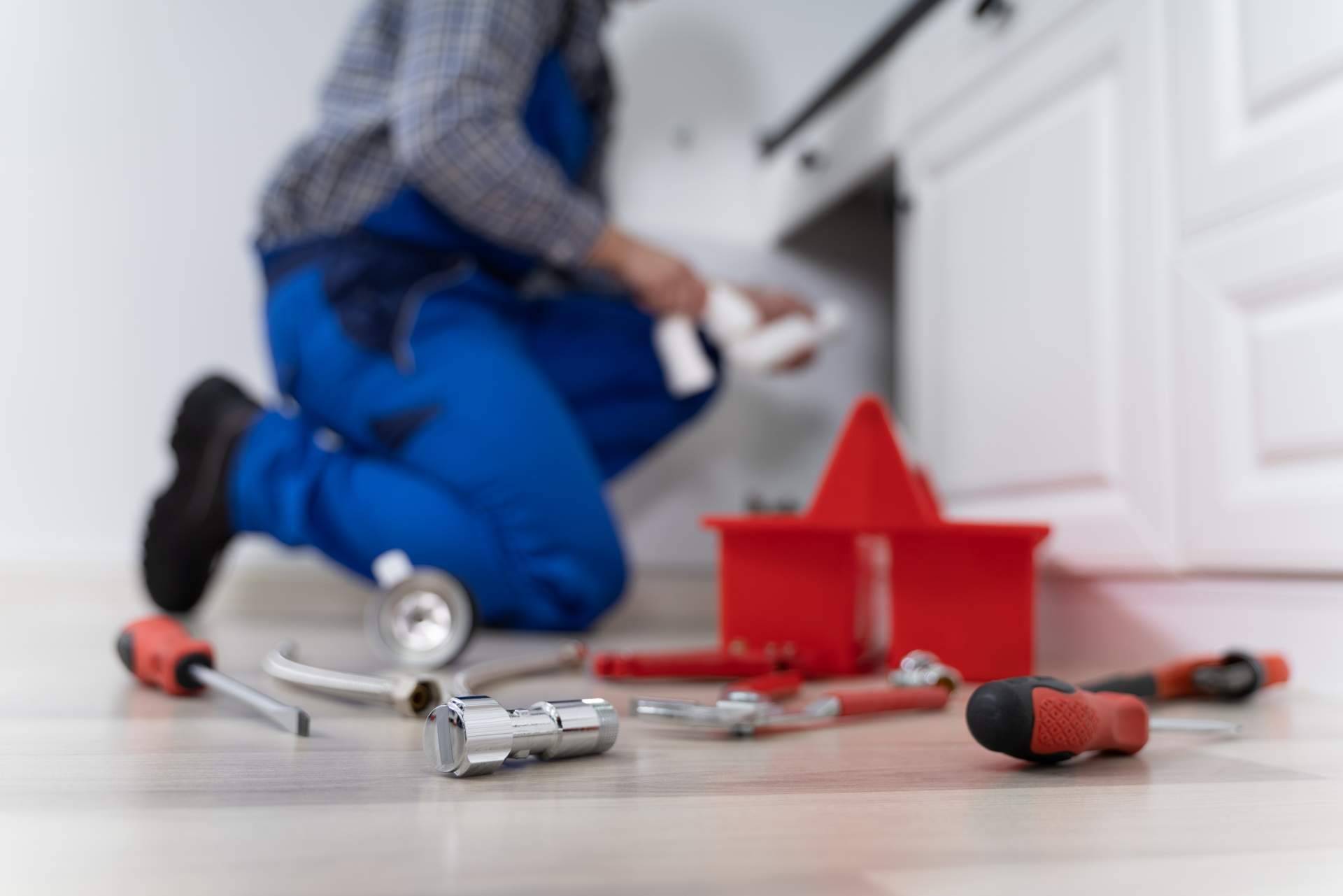 Repairs4You, fontaneros profesionales con servicio las 24 horas del día en Alicante