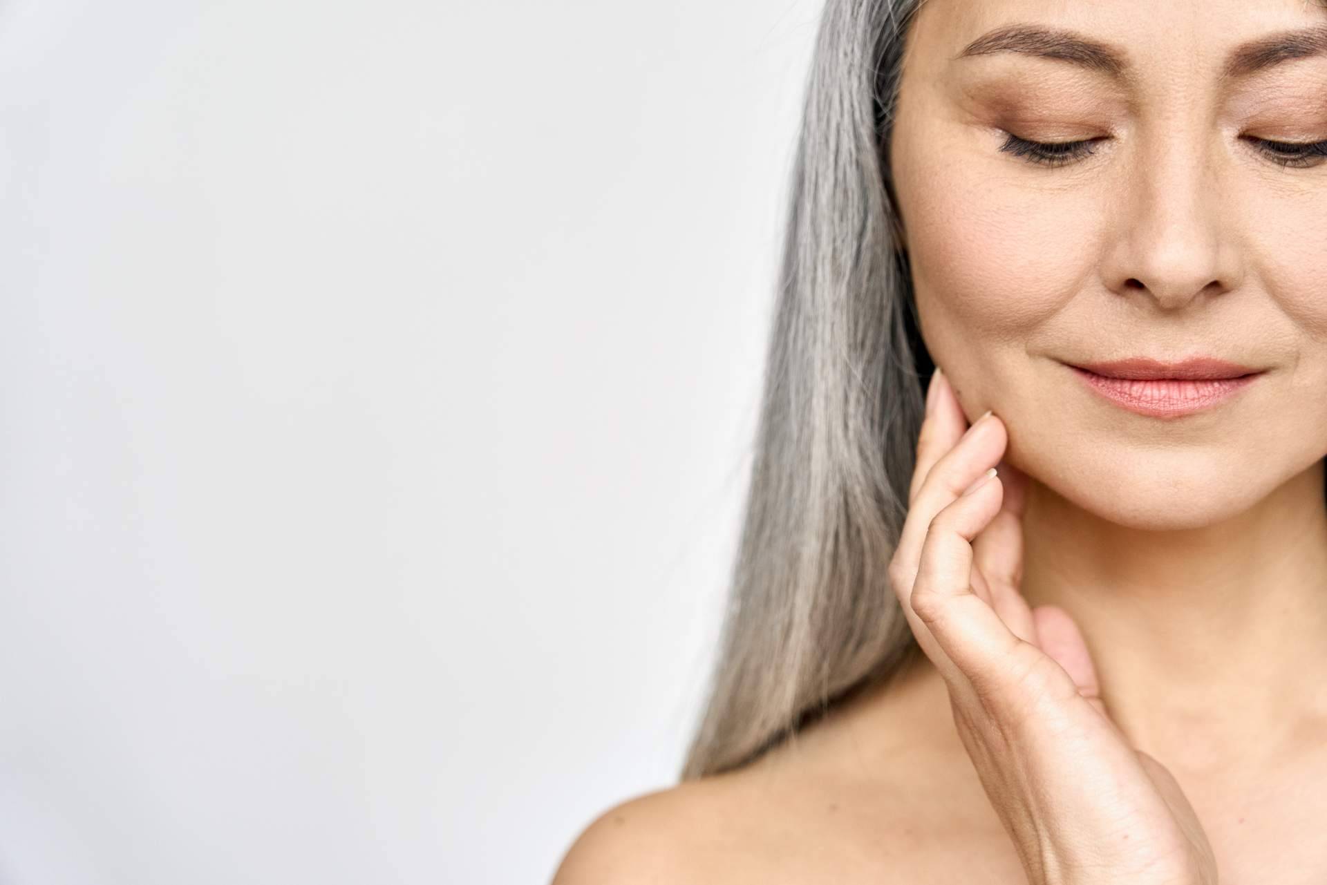 El tratamiento con inductores de colágeno de Alluring Clinic para devolver la elasticidad y la luminosidad a la piel