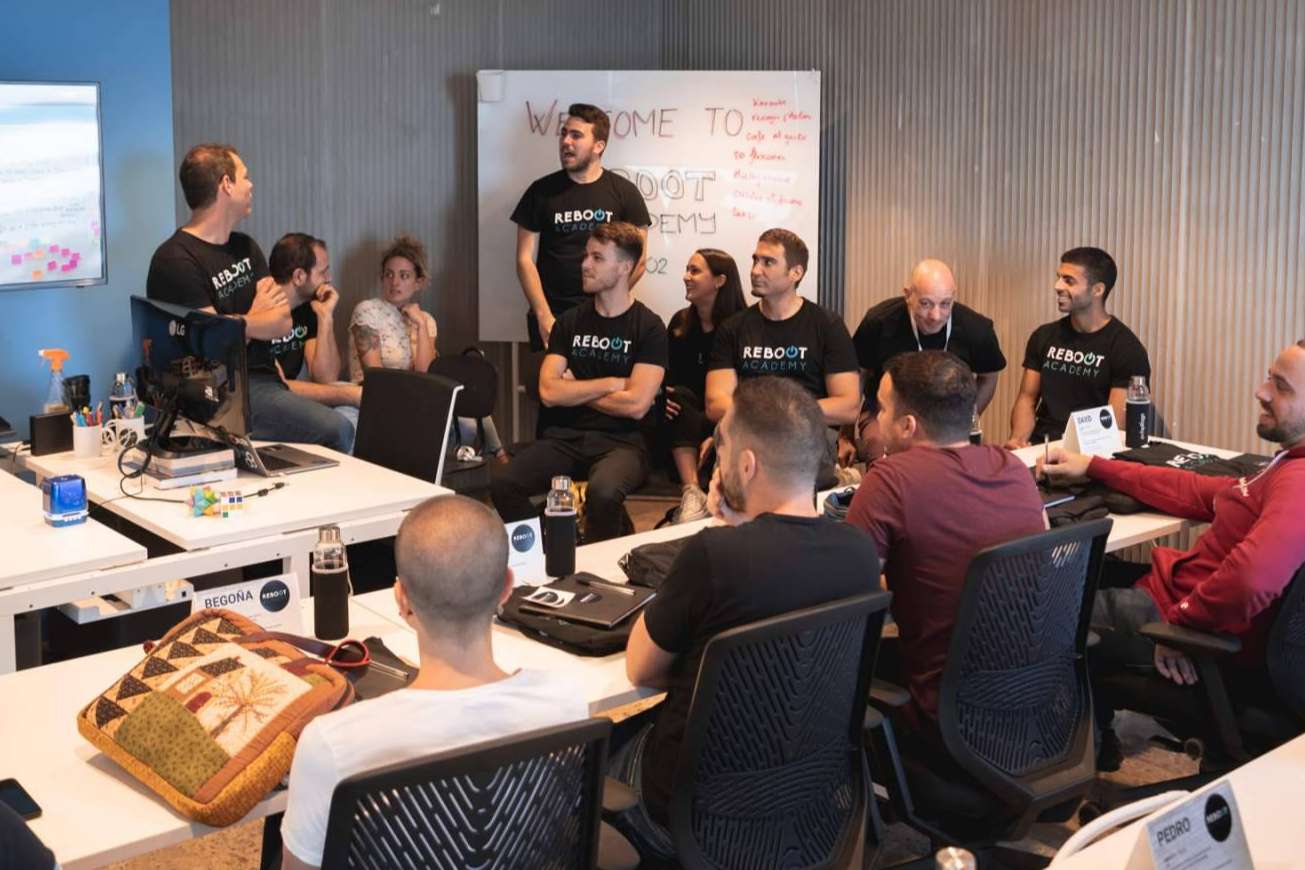 El curso de desarrollador web full stack de Reboot Academy y las salidas que ofrece
