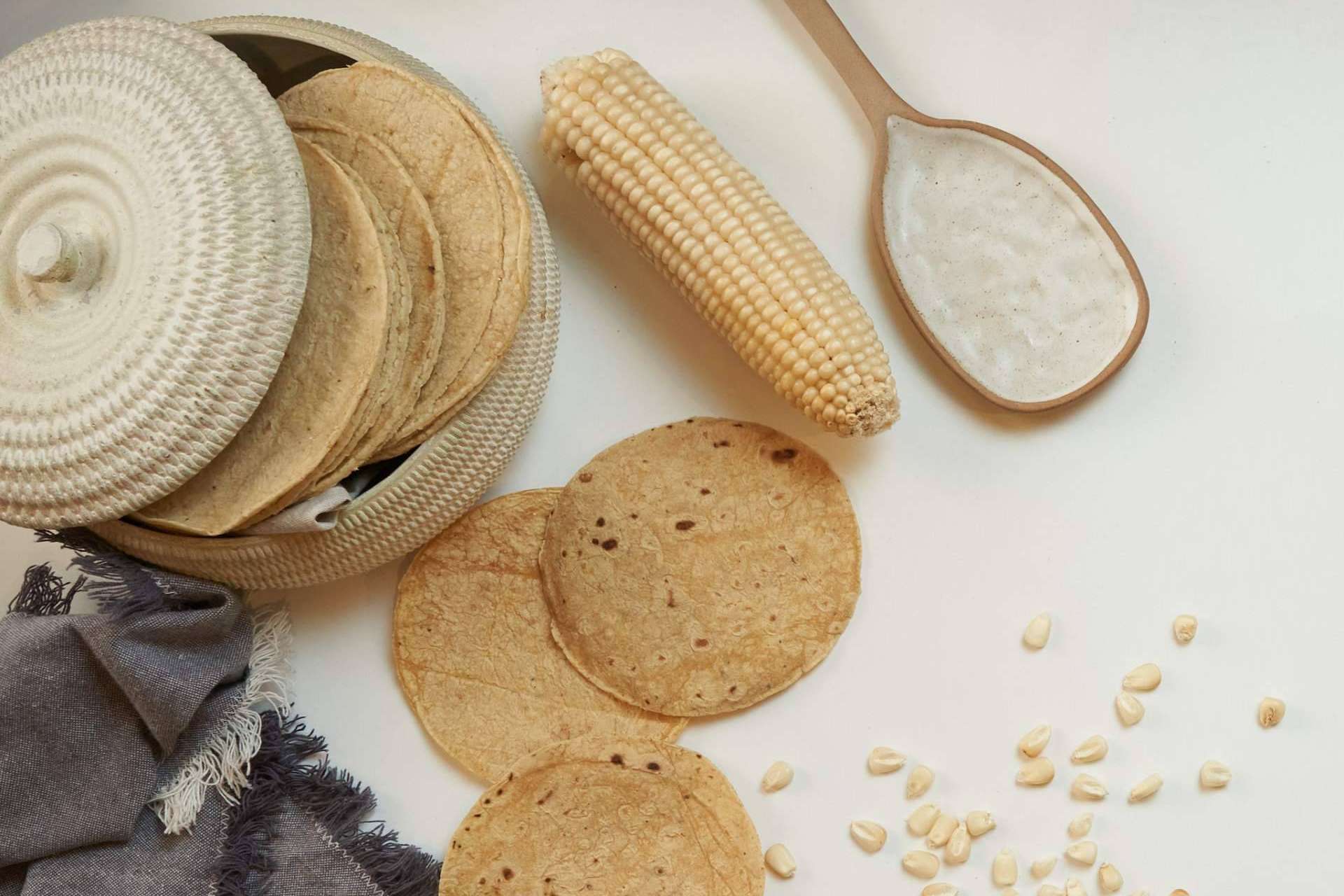 Un taller de productos mexicanos que fabrica tortillas de maíz de la mano de Maíz Maya