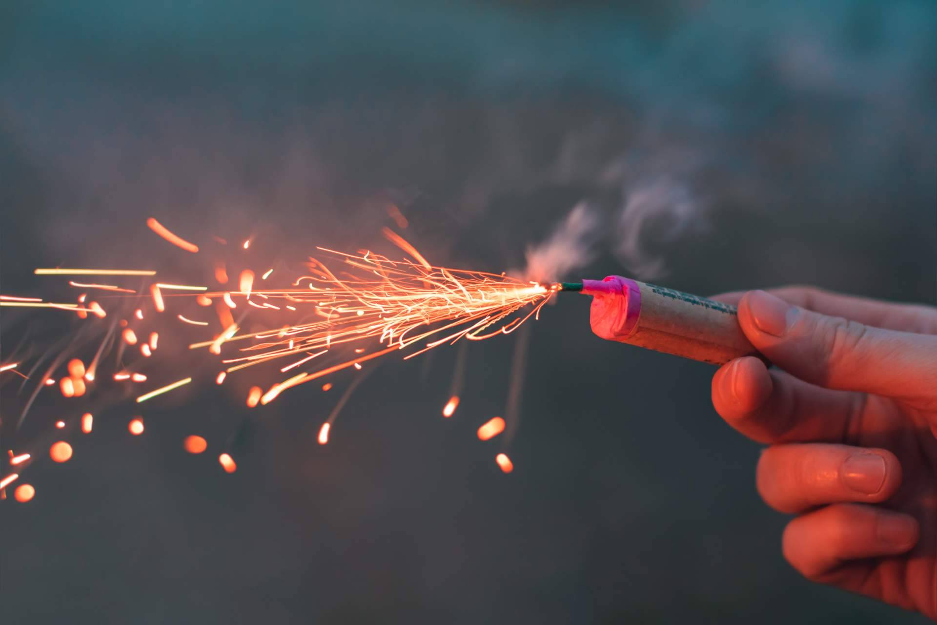 Amplia gama de petardos y fuegos artificiales en las ofertas en pirotecnia de Petardos AM