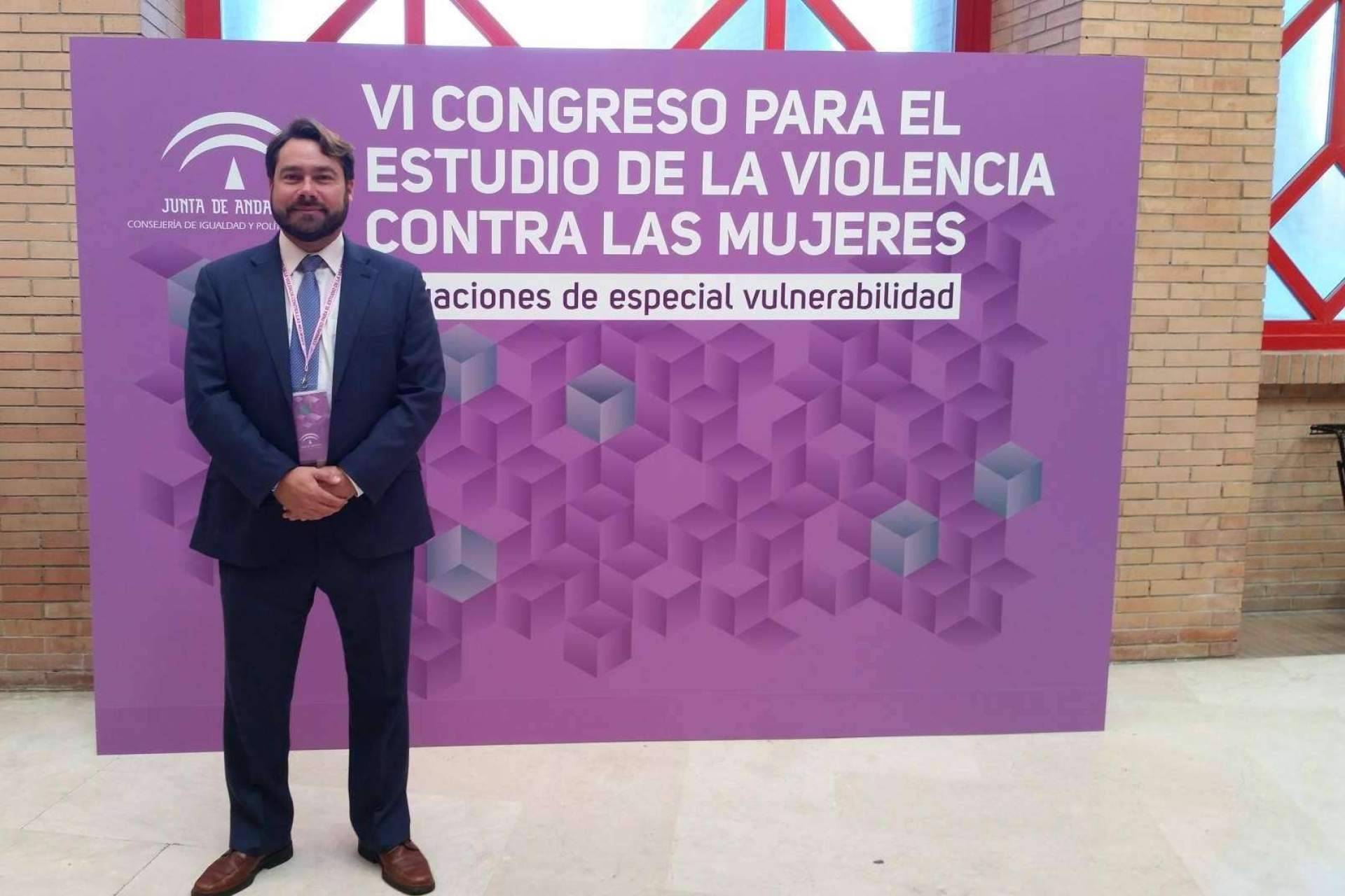 Entrevista a D. Ángel González, director de GlobátiKa Peritos Informáticos, sobre la labor social de su empresa