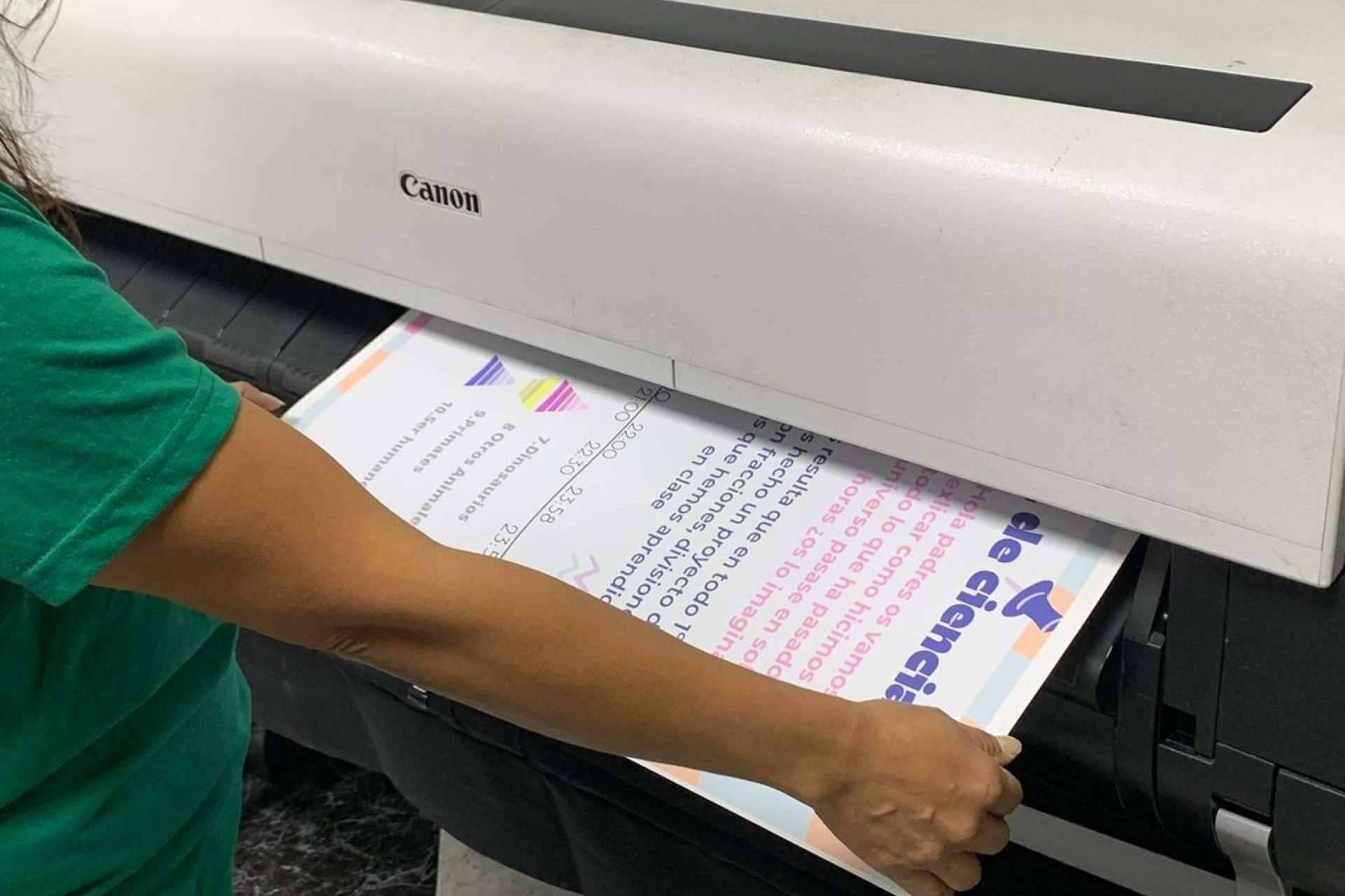 Fotocopia Barata ofrece un servicio de copistería online rápido y seguro