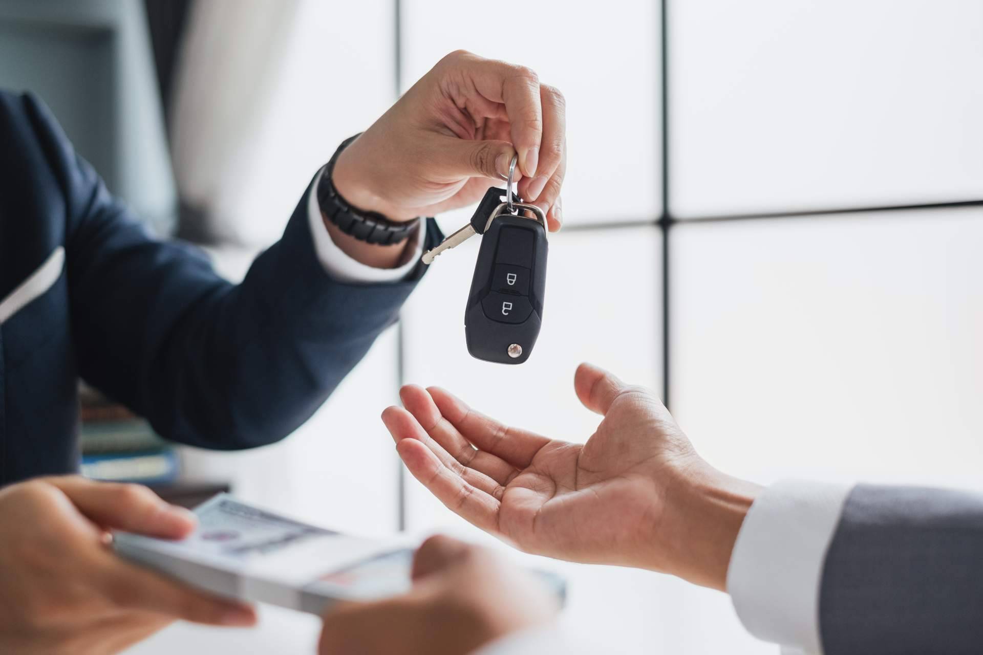 ¿Cuáles son las claves del renting seminuevos de Rent Car Fácil?