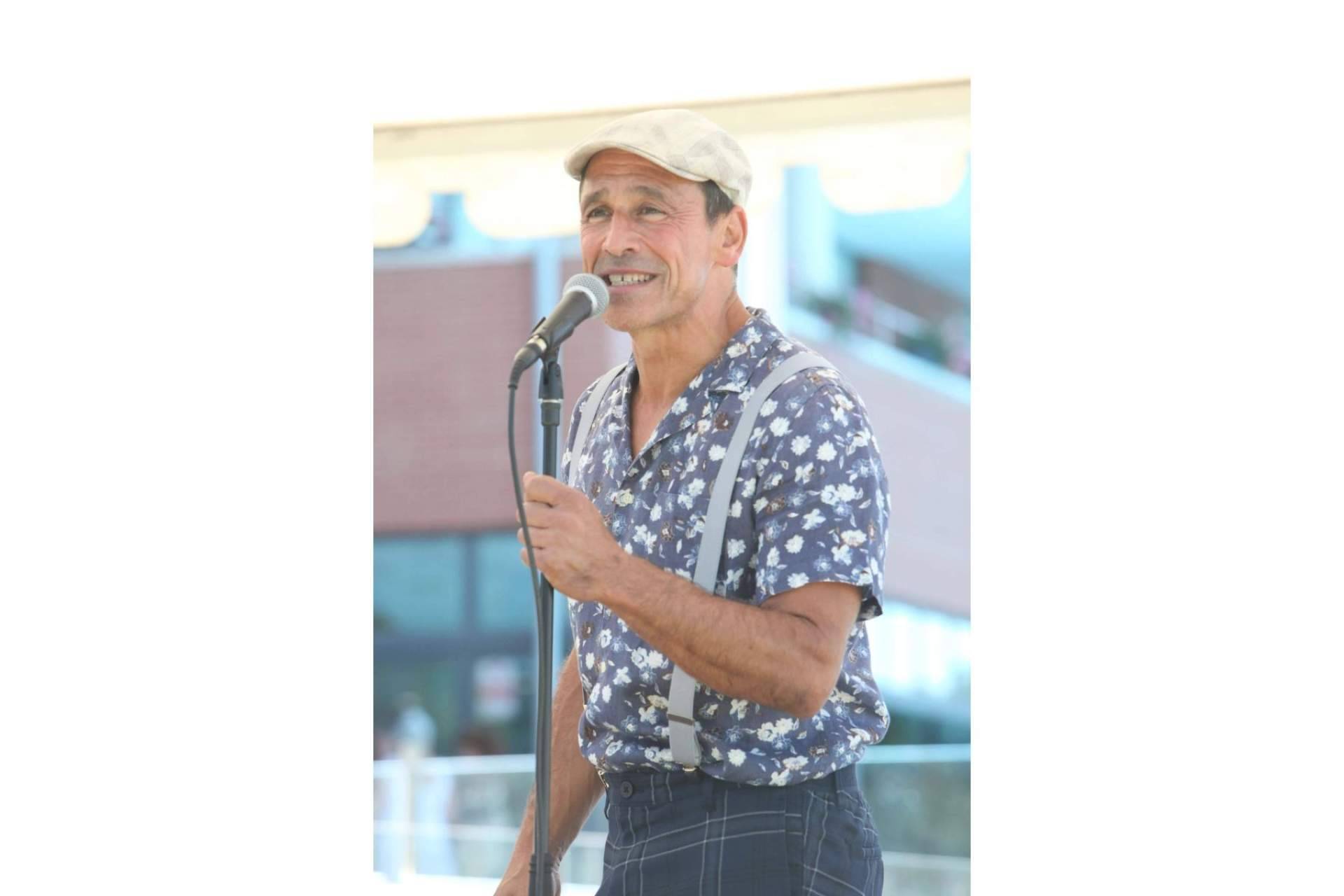 Luis Solomon presenta su nuevo disco 'My Father’s Soul'