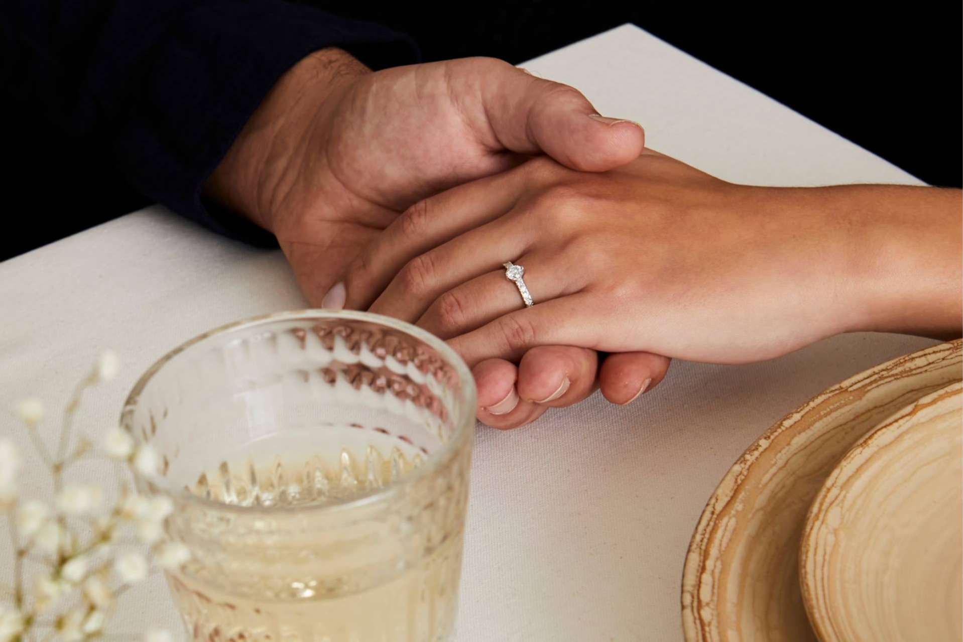 Regalar un anillo de compromiso en Navidad