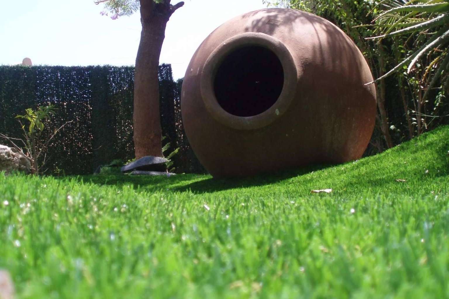 Albergrass es una empresa productora y fabricante de césped artificial