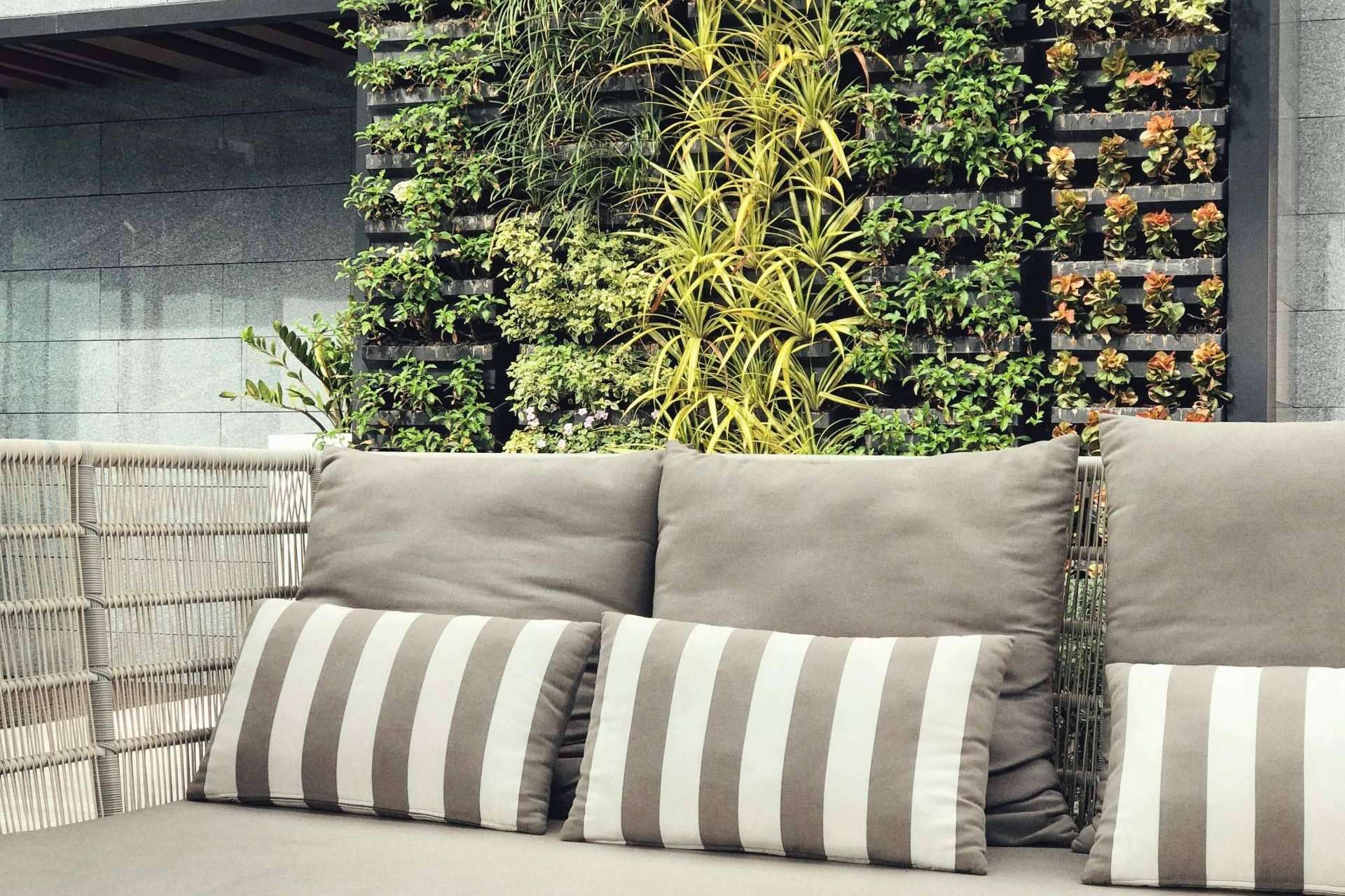 Los jardines verticales artificiales de JardínVertical.es, una gran opción para decorar interiores y exteriores
