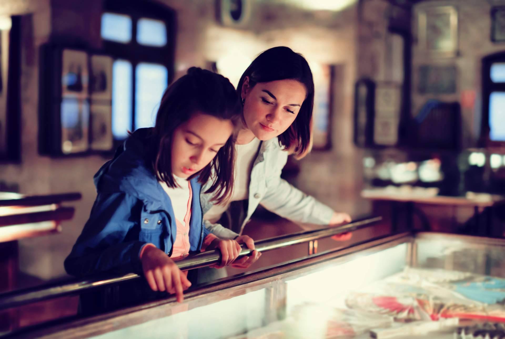Encontrar teléfonos de museos con Directorio de Museos
