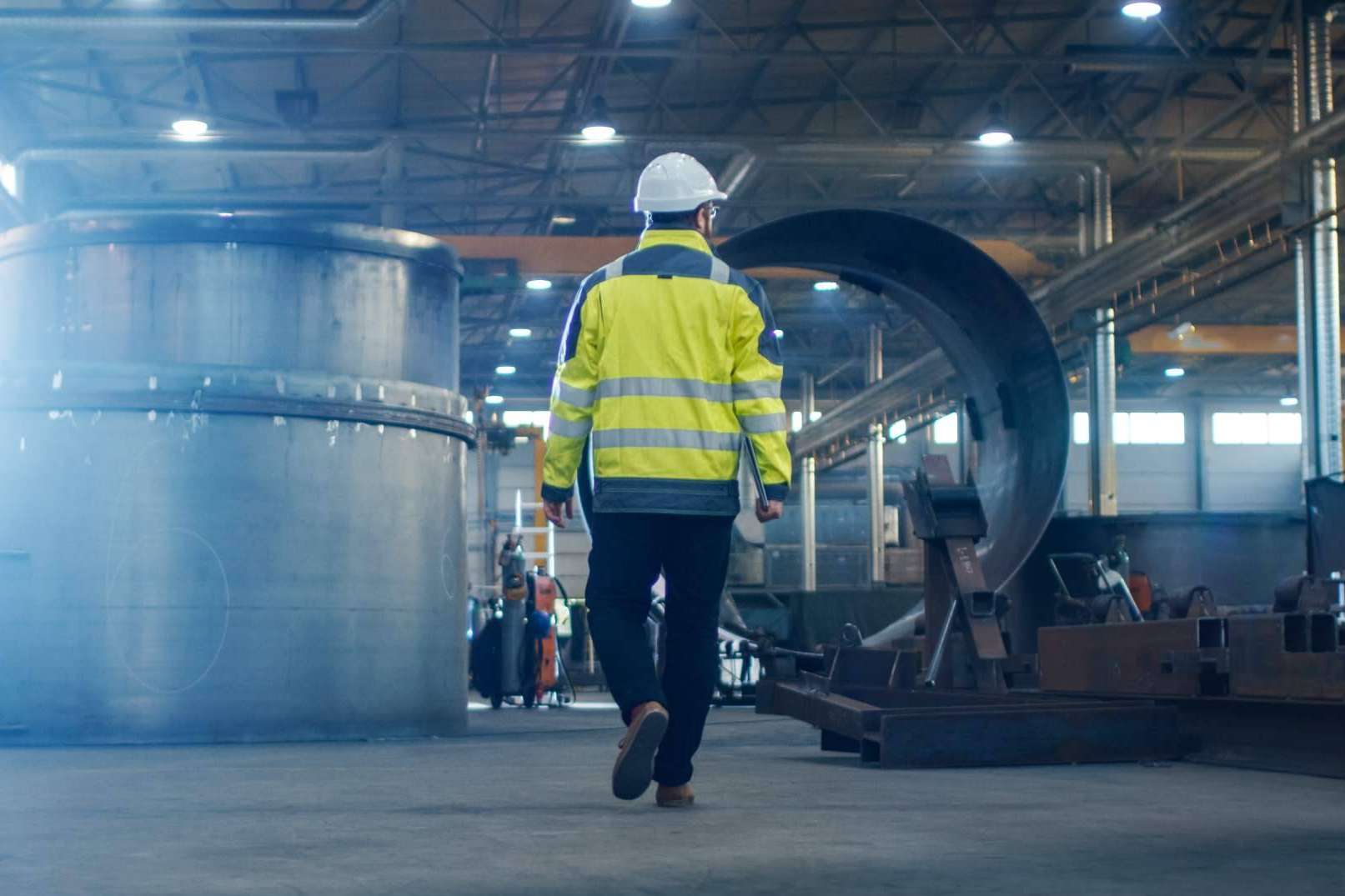 ¿Cómo afecta el componente humano en una restructuración industrial?, por Manager in Motion