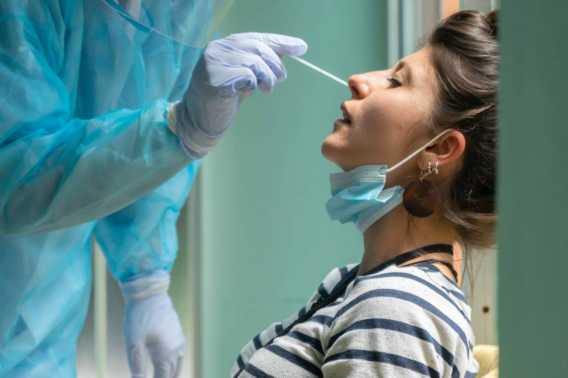 La importancia de haber utilizado el test covid para las fiestas navideñas, de la mano de Centro Médico Bravo