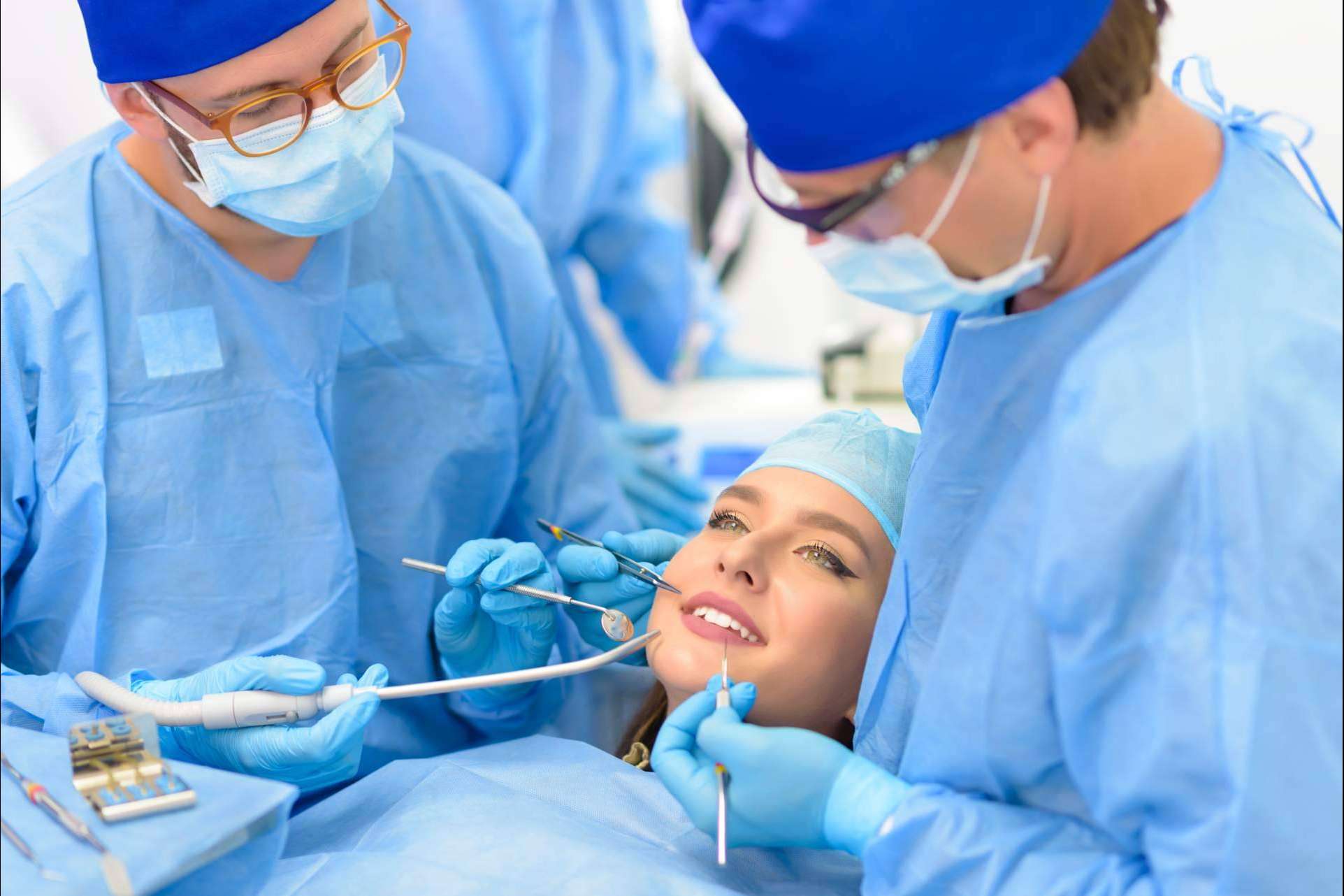 Clínica Birbe dispone de especialistas en cirugía maxilofacial moderna