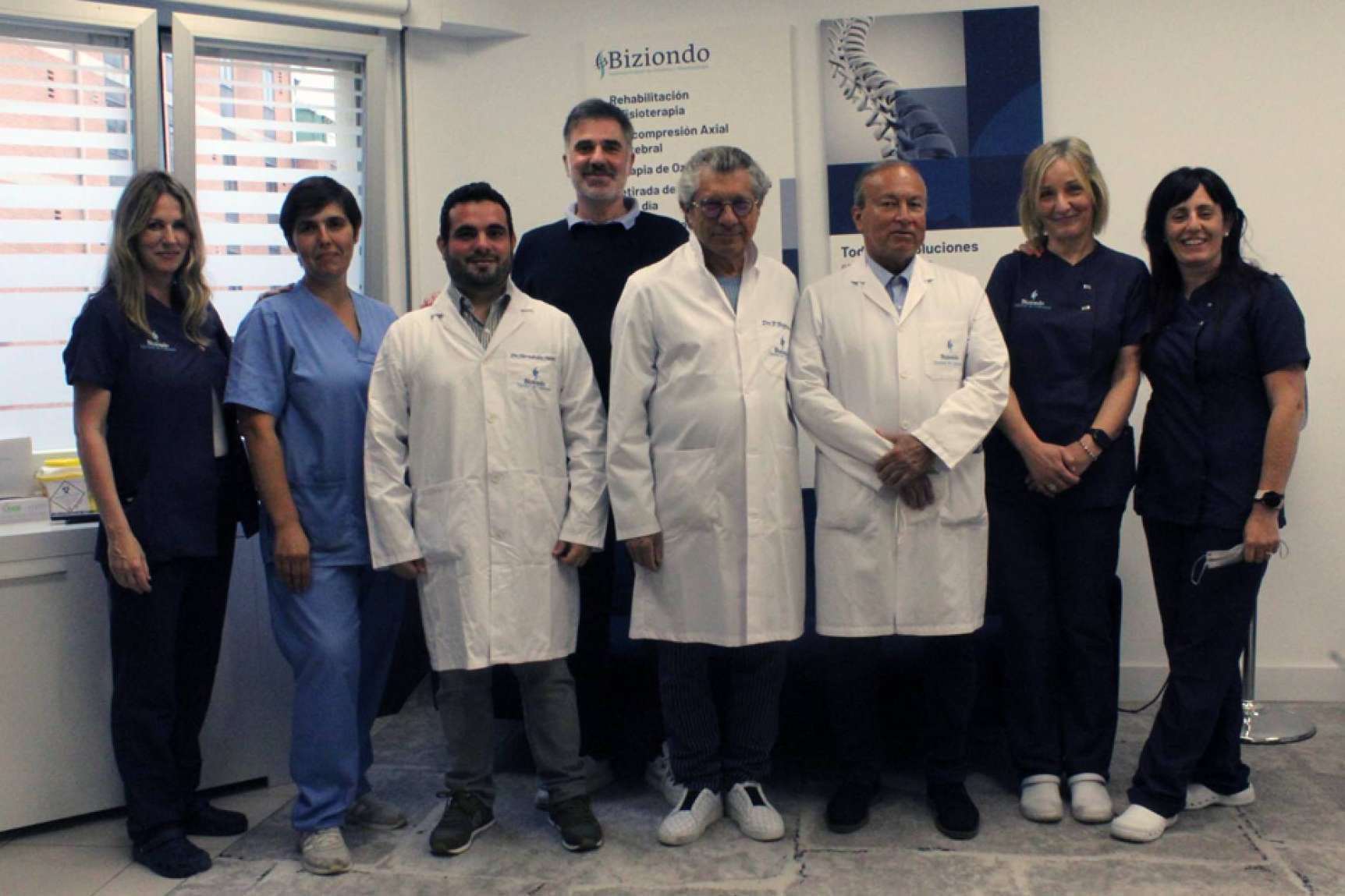 Los principales síntomas de las hernias discales lumbares y cómo tratarlas con el equipo de Biziondo