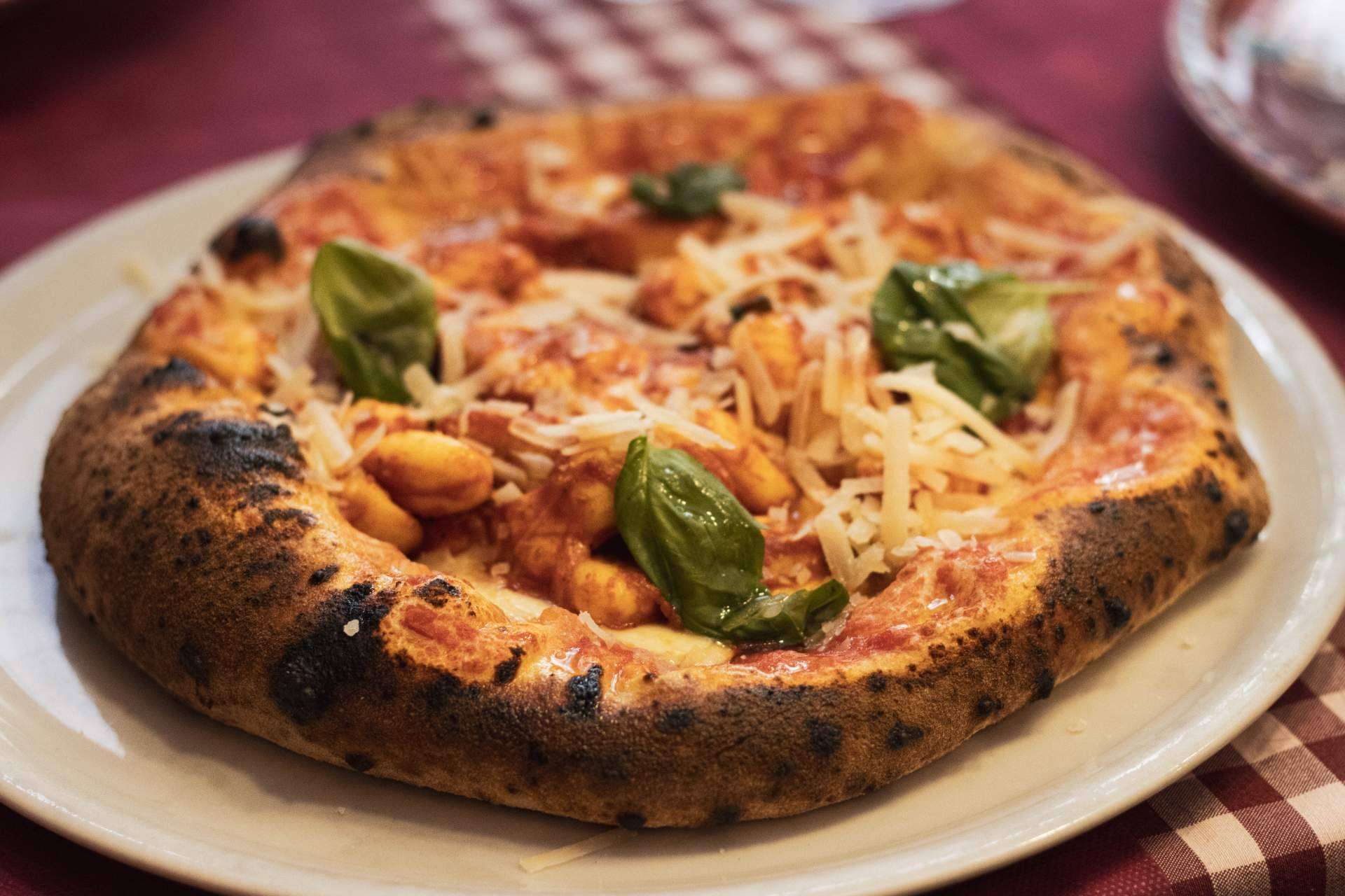 Disfrutar de una pizzería napolitana en Barcelona, en Spaccanapoli