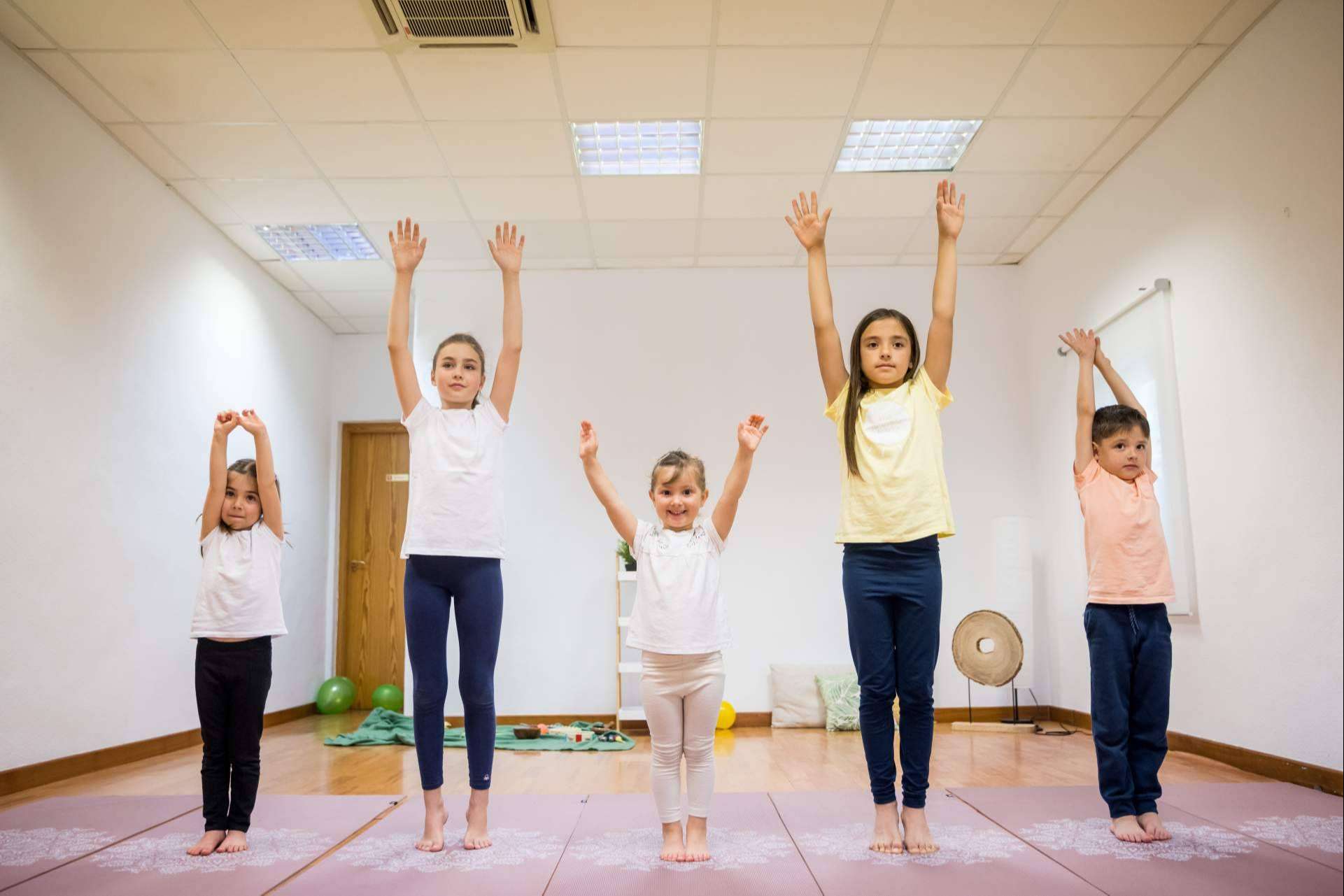 Yoga Maya Kids ayuda a convertirse en profesor de yoga y mindfulness para niños