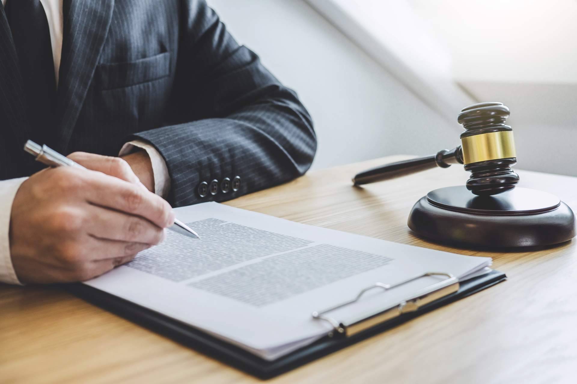 Abogados penalistas para garantizar una defensa justa, con Abogados Bravo Murillo