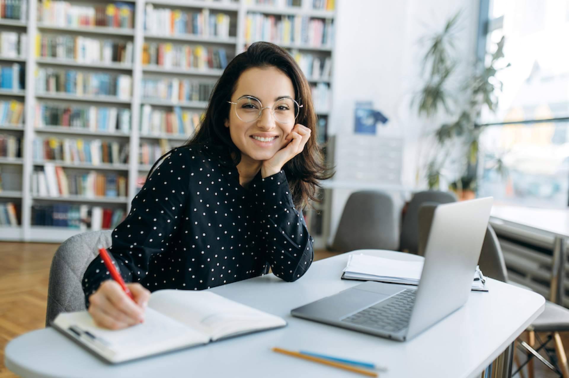 Escribir un abstract para cualquier investigación científica con Ayuda Universitaria