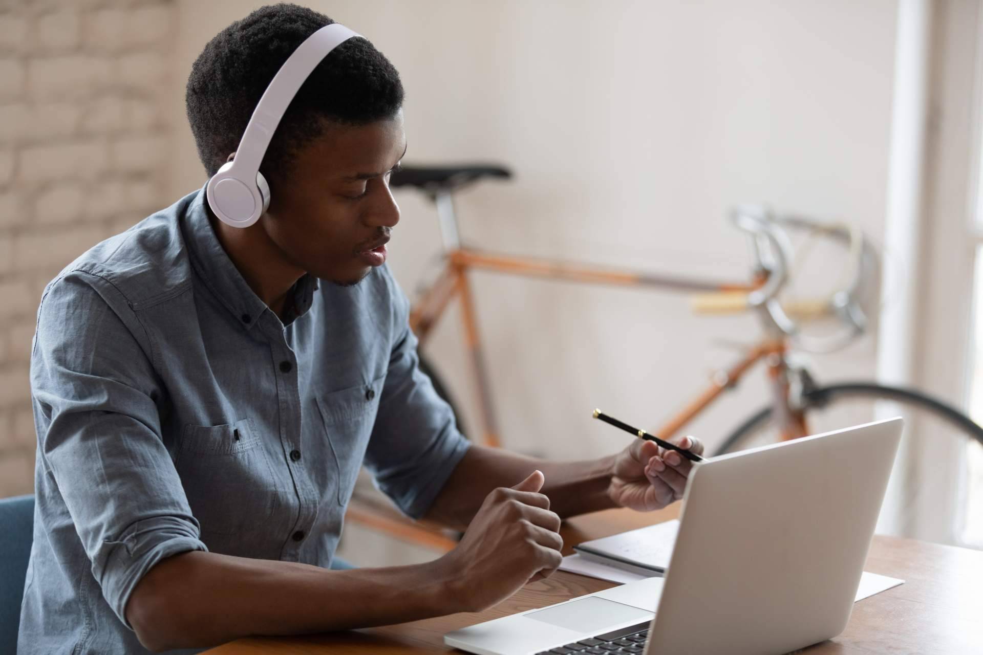 Profesionales especializados y clases particulares con los servicios de AulaTFG