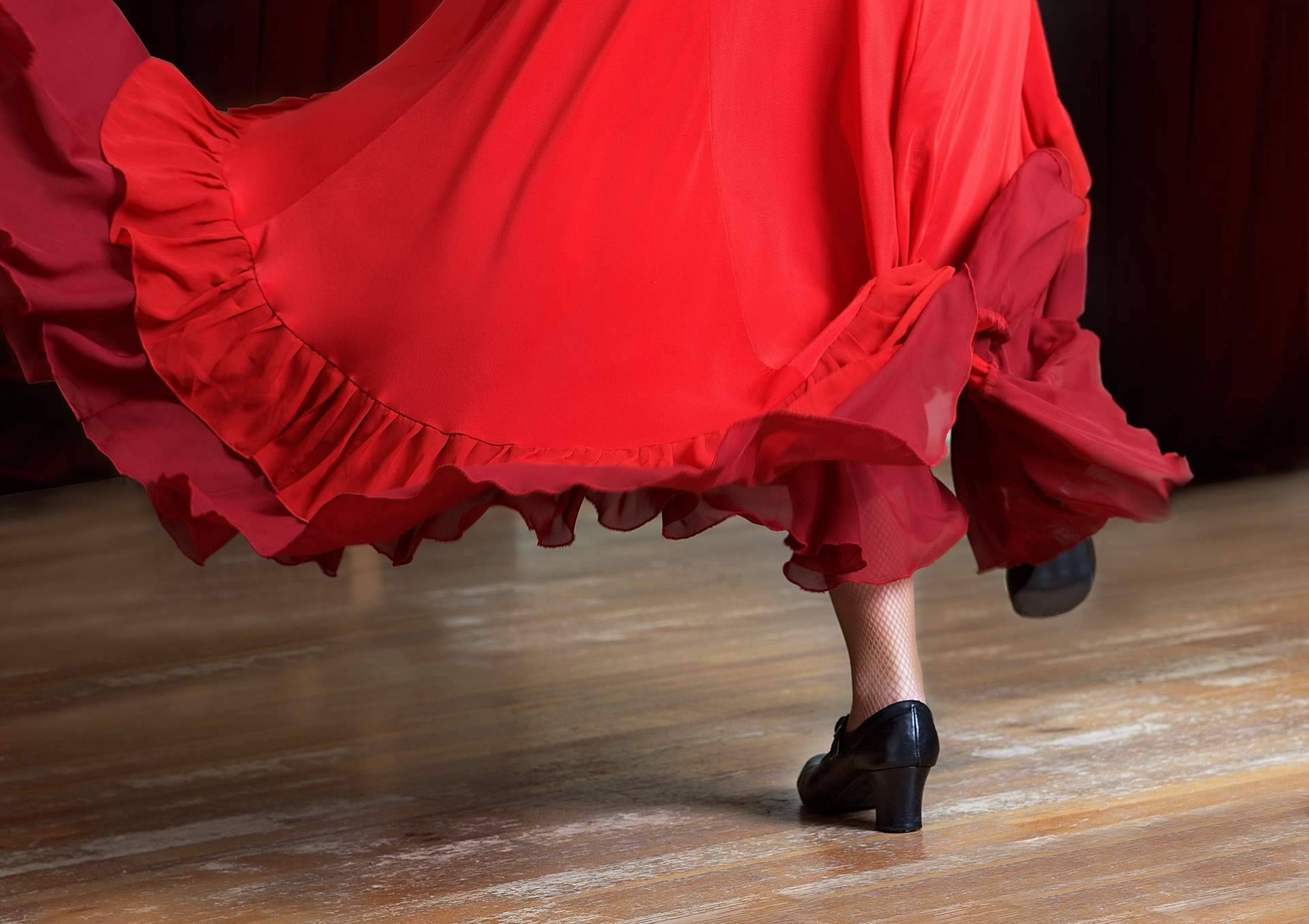 Zapatos de baile latino y flamenco en Viva La Feria