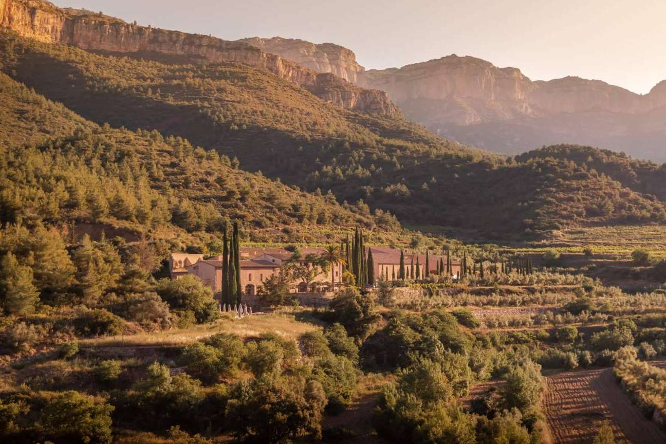 En el Hotel Terra Dominicata es posible tener escapadas románticas para desconectar de la rutina y reencontrarse con la naturaleza, la gastronomía y el vino
