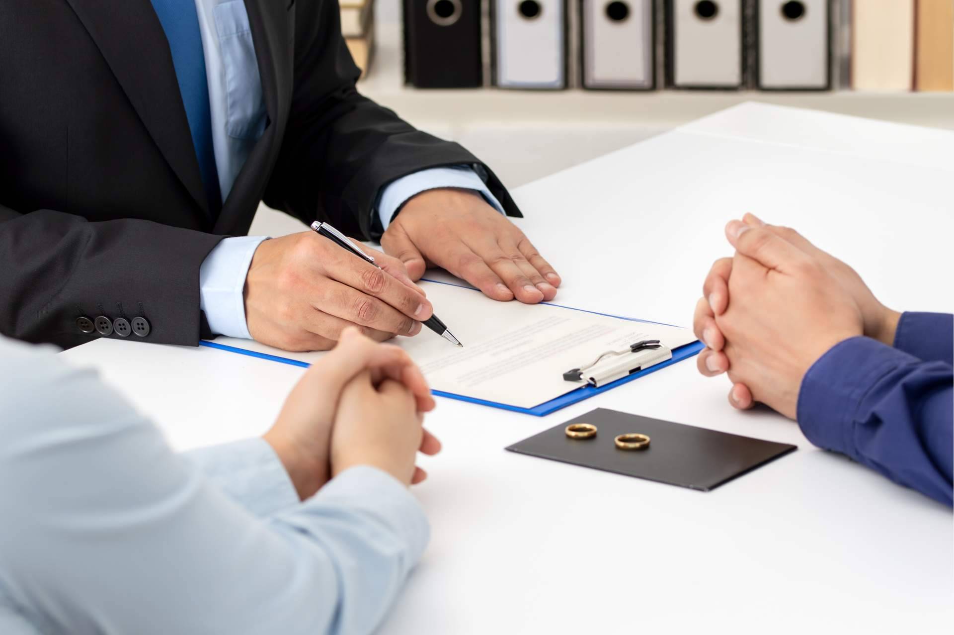 Divorcio rápido ante notario en 24/48 horas realizado con Divorcio Express