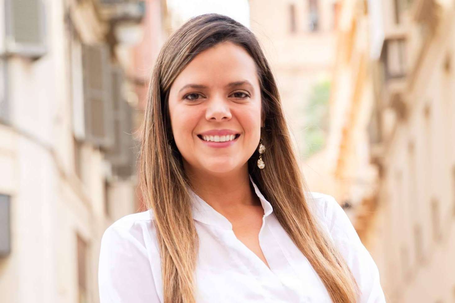 Entre las clínicas de odontología estética de referencia en España se encuentra la Dra. Mariana Arocha
