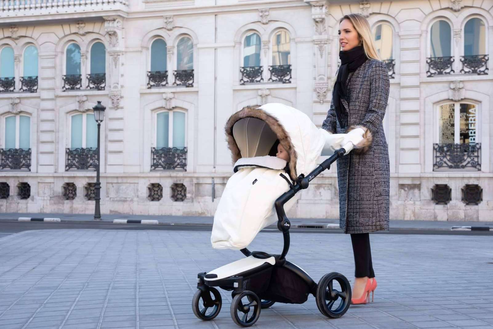El carrito más versátil de la marca Mima, Xari,