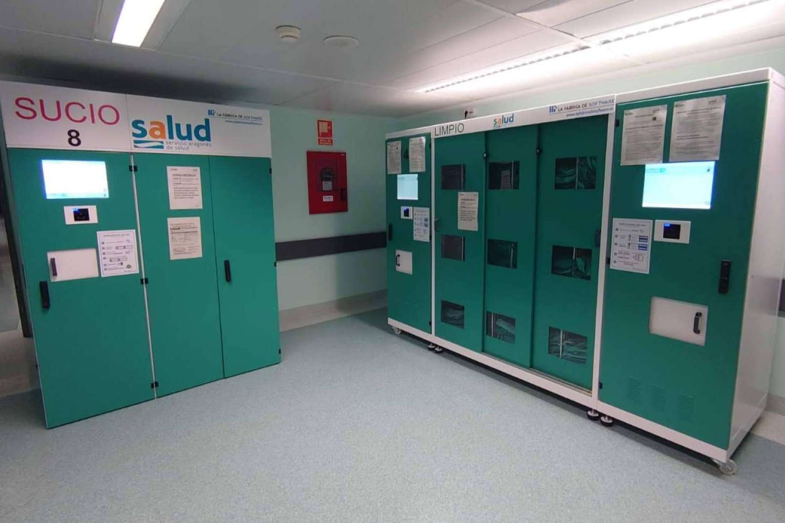 ¿Cuáles son las ventajas del uso de sistemas de gestión para los uniformes sanitarios en hospitales?