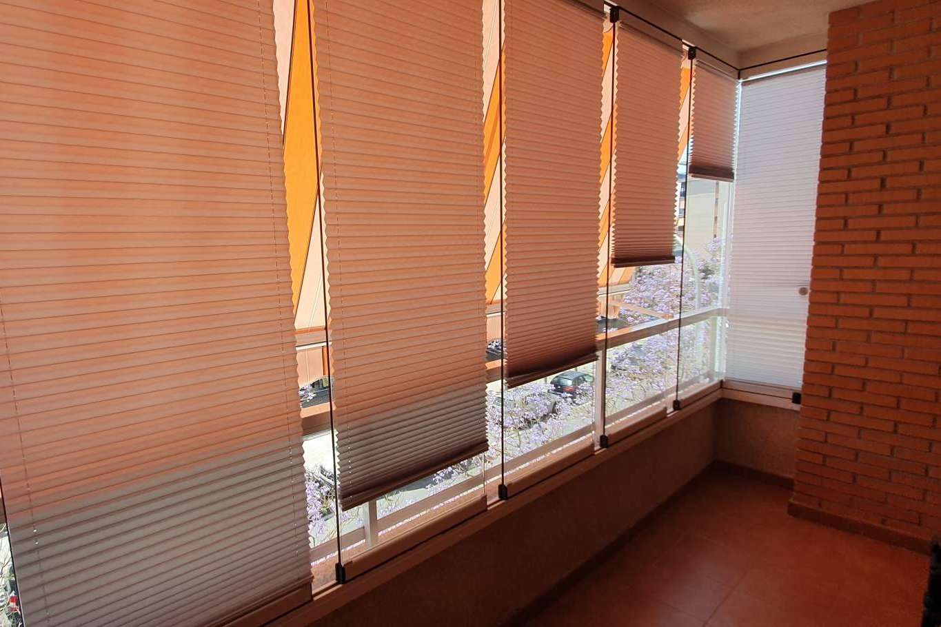 Estores para cortinas de cristal y terrazas acristaladas con la empresa Proftek