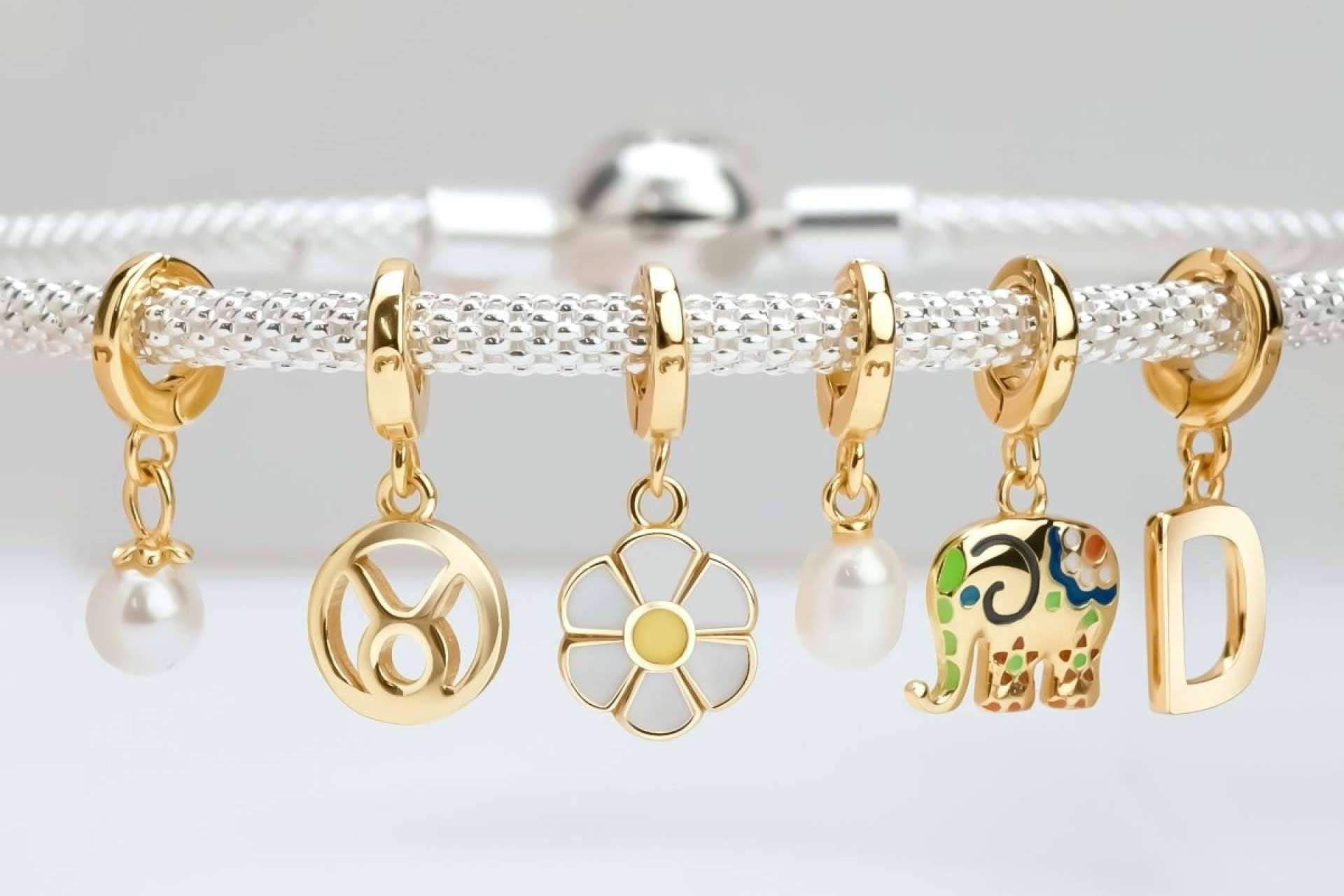 Encontrar charms para pulseras en la joyería Le Petite Marie