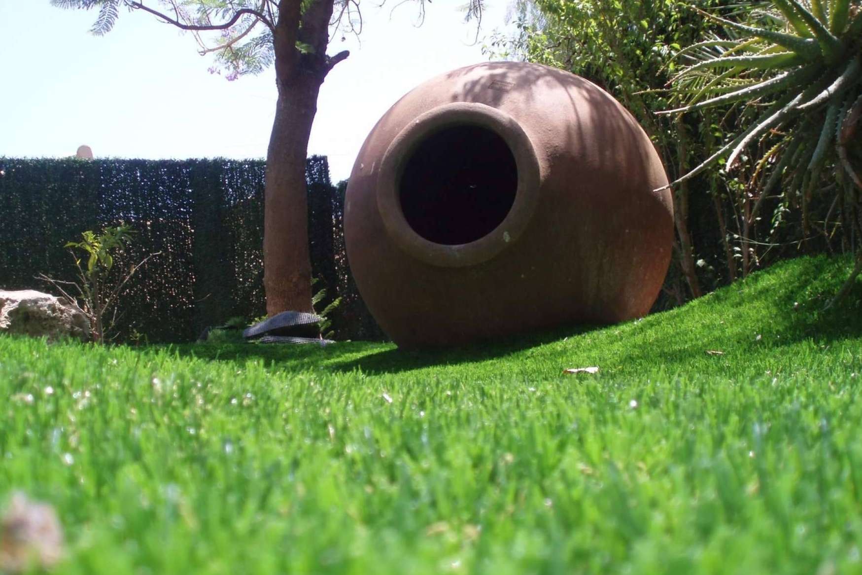 Los beneficios de tener un césped artificial, por Albergrass