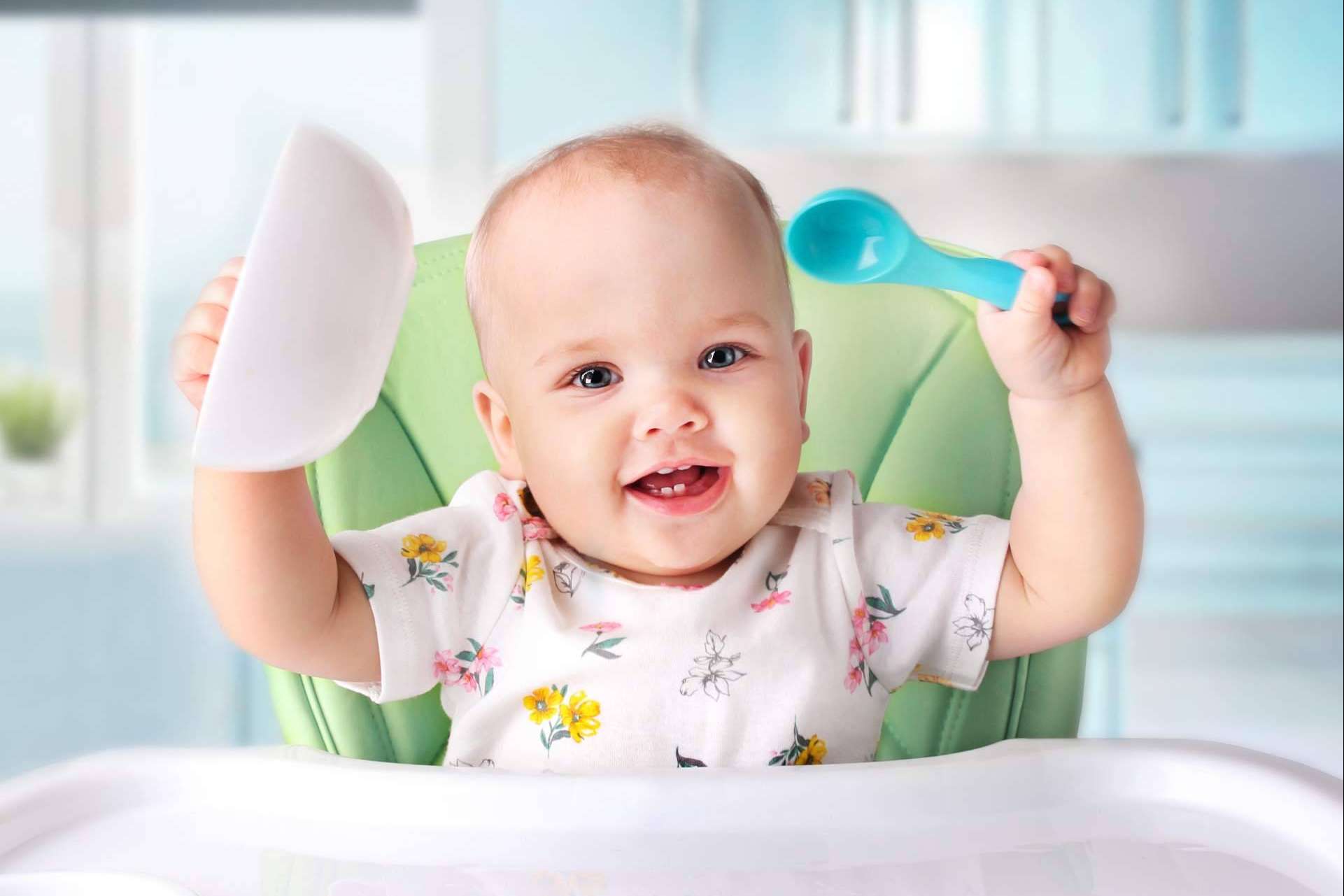 Baúl de Algodón, una marca de moda sostenible que ofrece baberos para bebé ecológicos