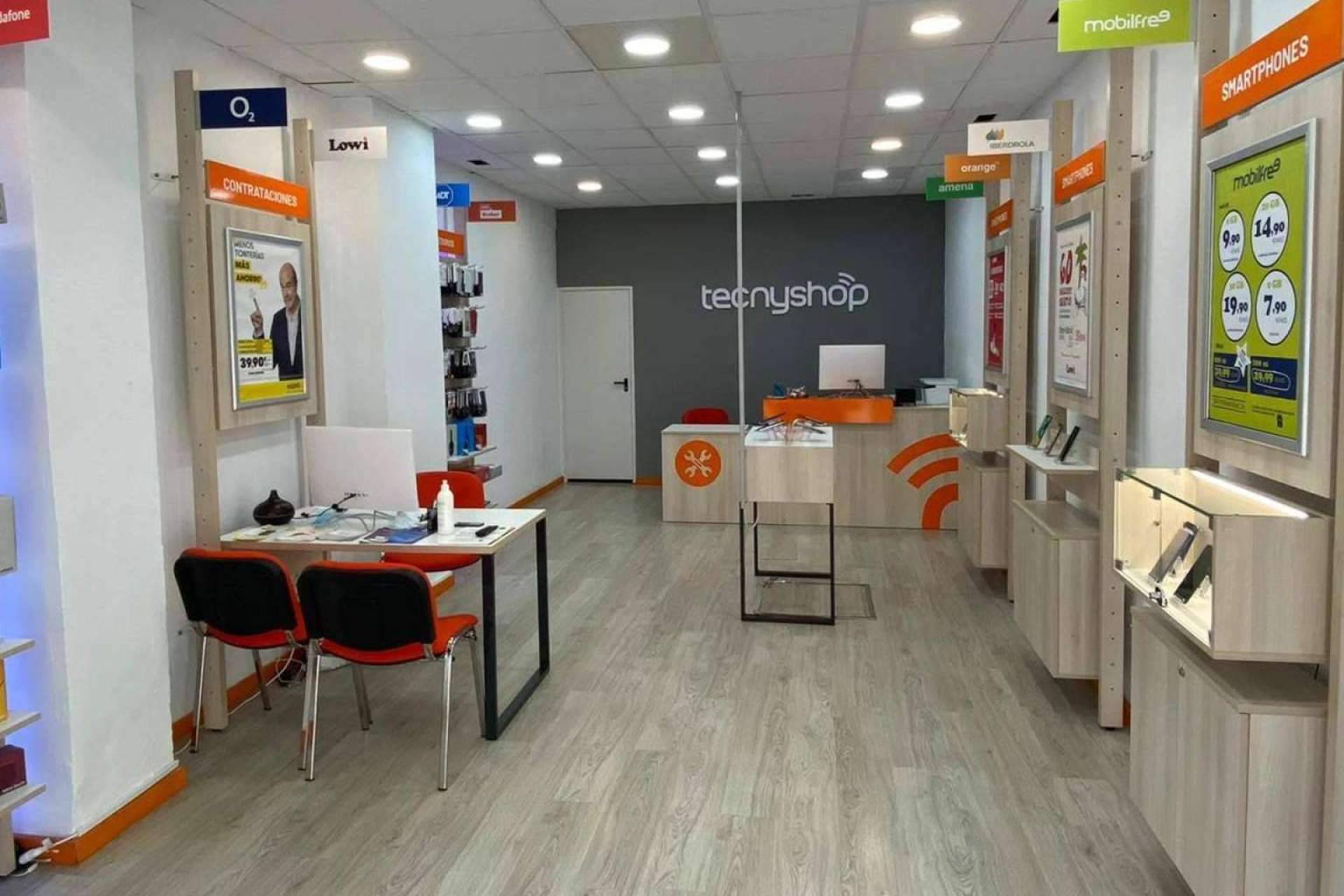 La independencia del franquiciado en Tecnyshop da la posibilidad de gestionar su negocio