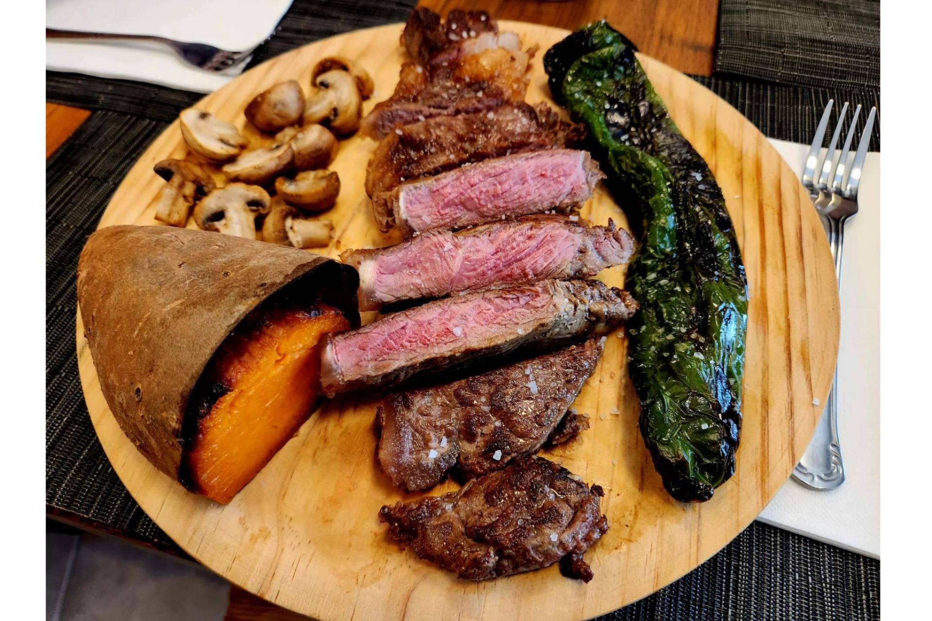 Delicias De Kristina, un descubrimiento gastronómico ubicado en Las Navas del Marqués