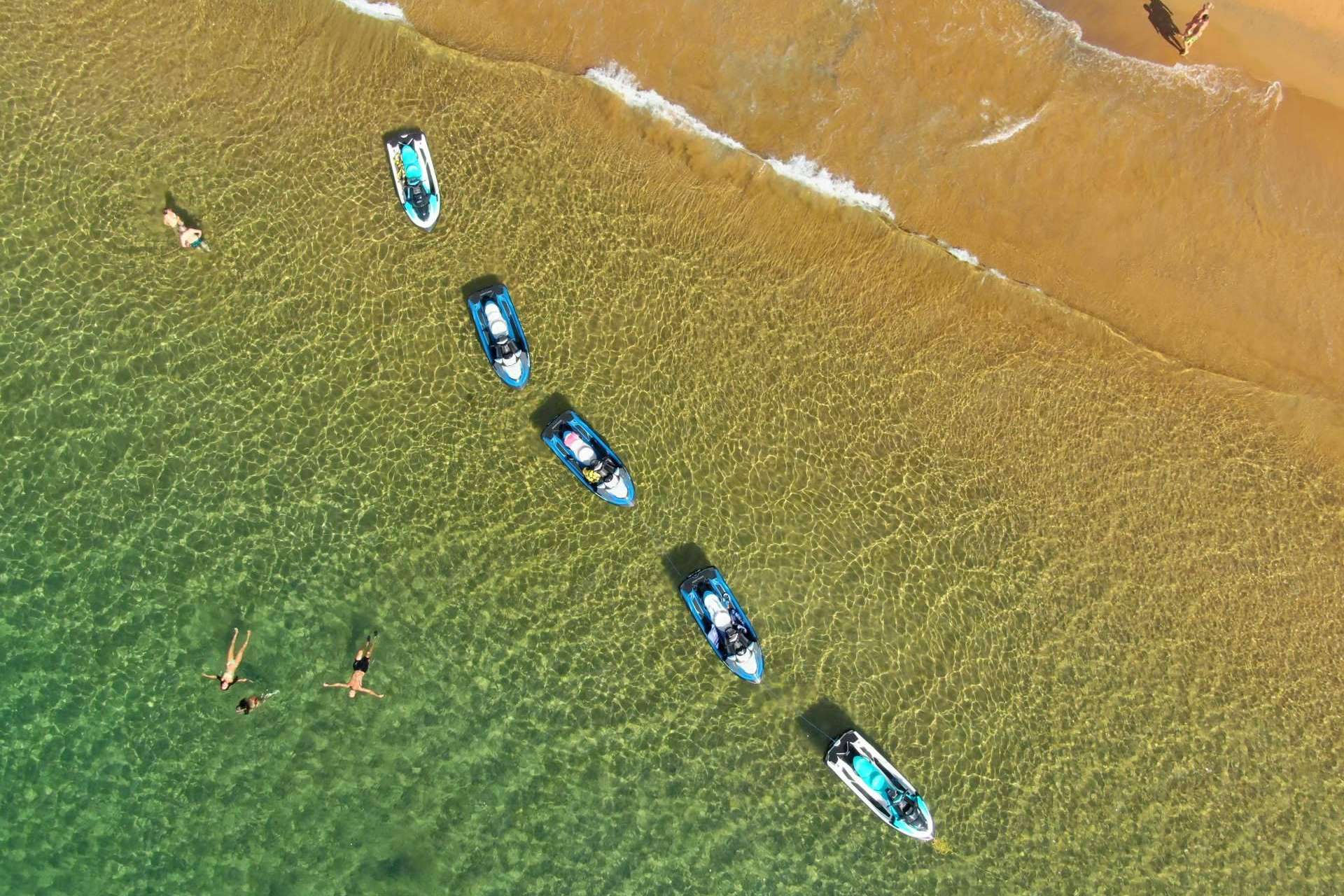 El origen y alquiler motos de agua en La Manga con Kalima Charter