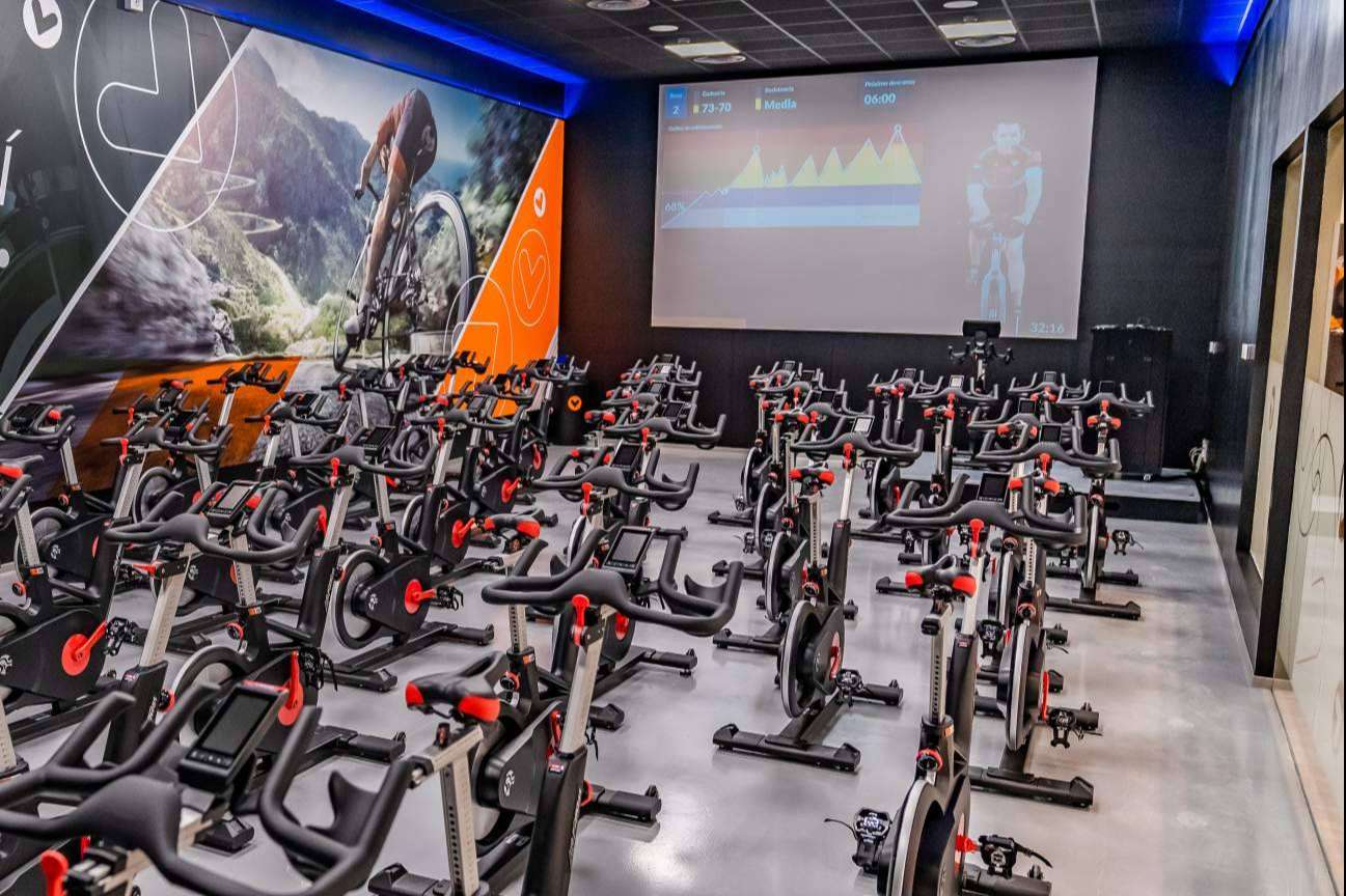 Diversas opciones de entrenamientos de cardio, en los gimnasios de VivaGym