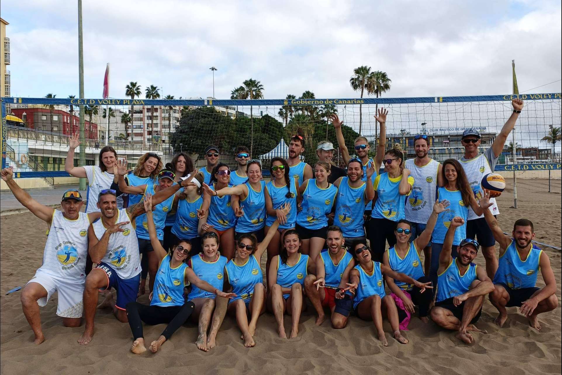 Club Voley Playa Net7 proporciona una amplia variedad de actividades y servicios con el fin de fomentar la práctica del vóley