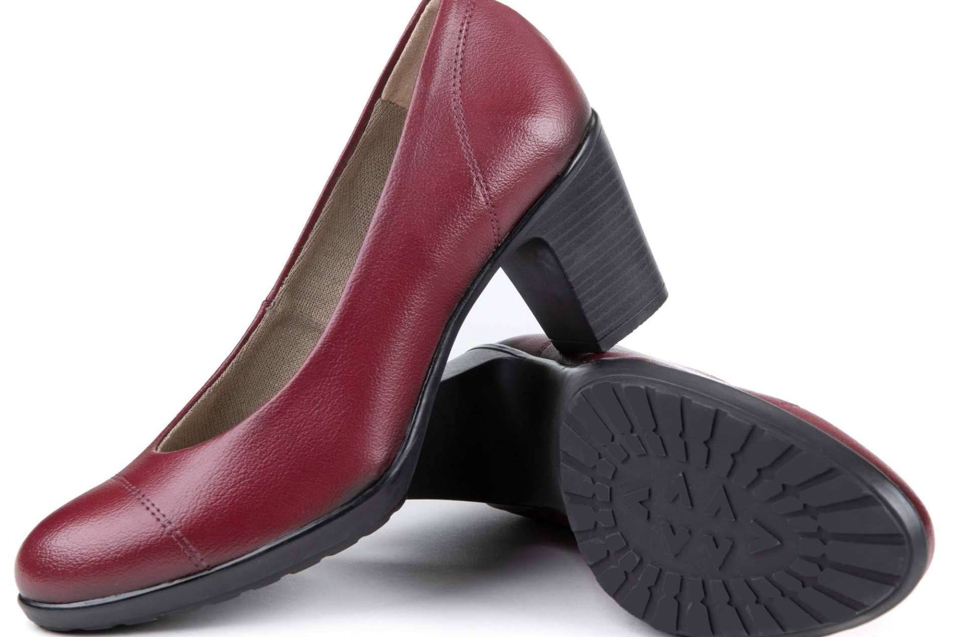 Ecoalkesan, una empresa especializada en zapatillas veganas, que tiene las certificaciones PETA y ANIMAL FREE